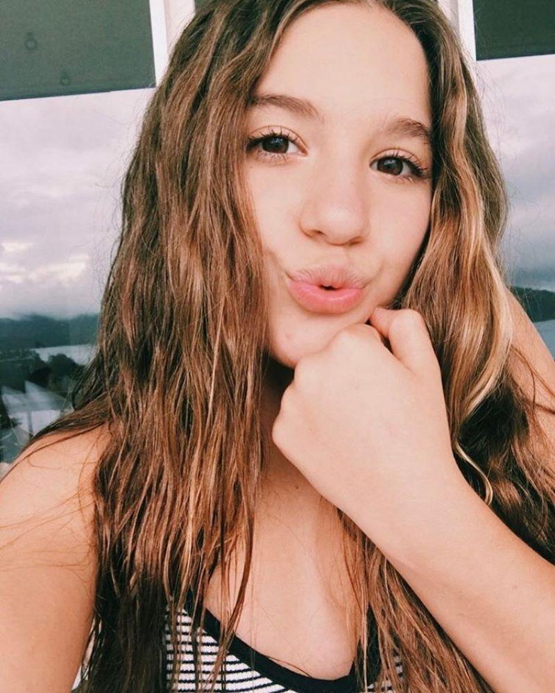 Mackenzie Ziegler Wallpapers - Top Free Mackenzie Ziegler Backgrounds