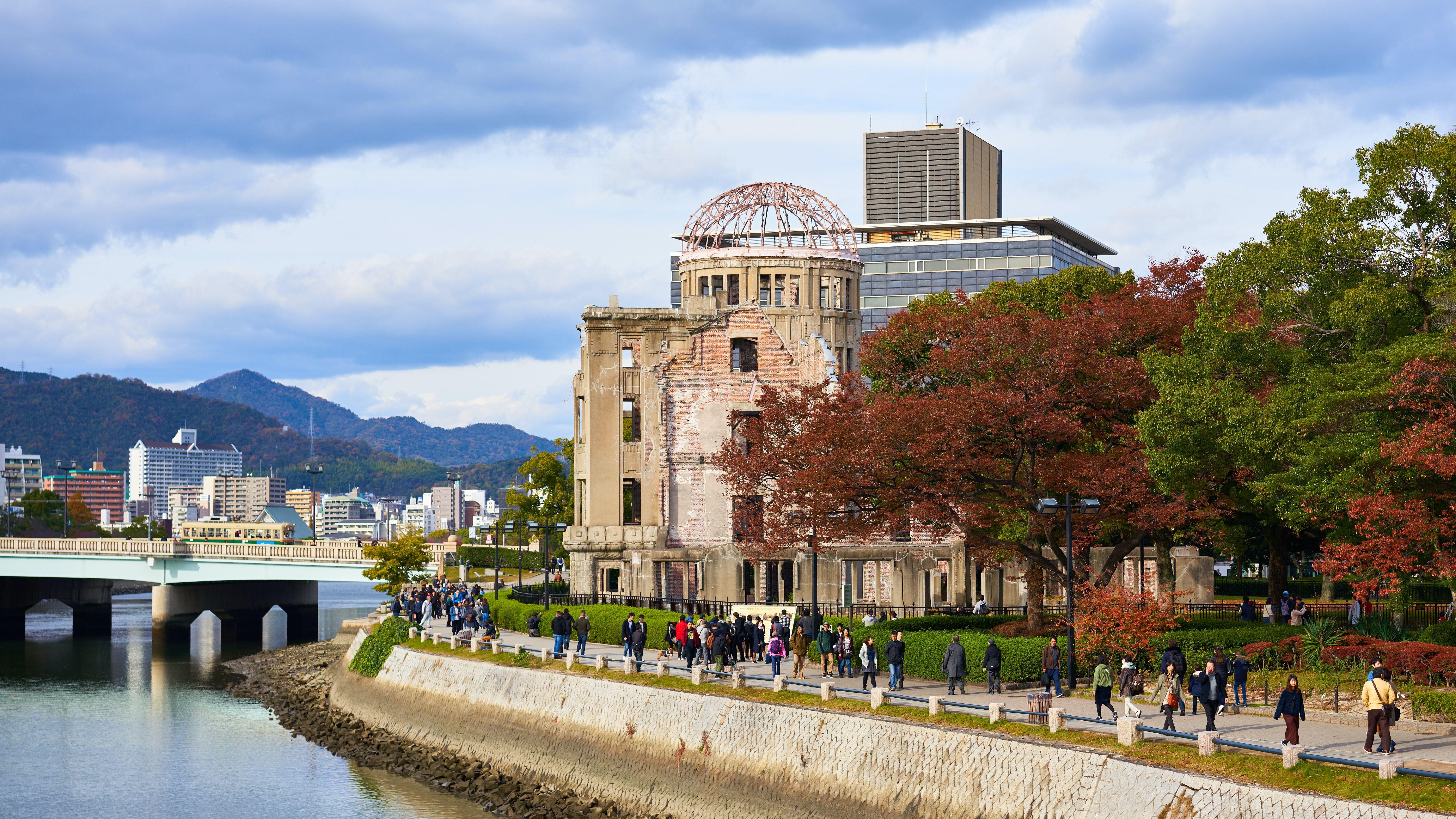 7042x3961 Free of atomic bomb dome, dome, Hiroshima