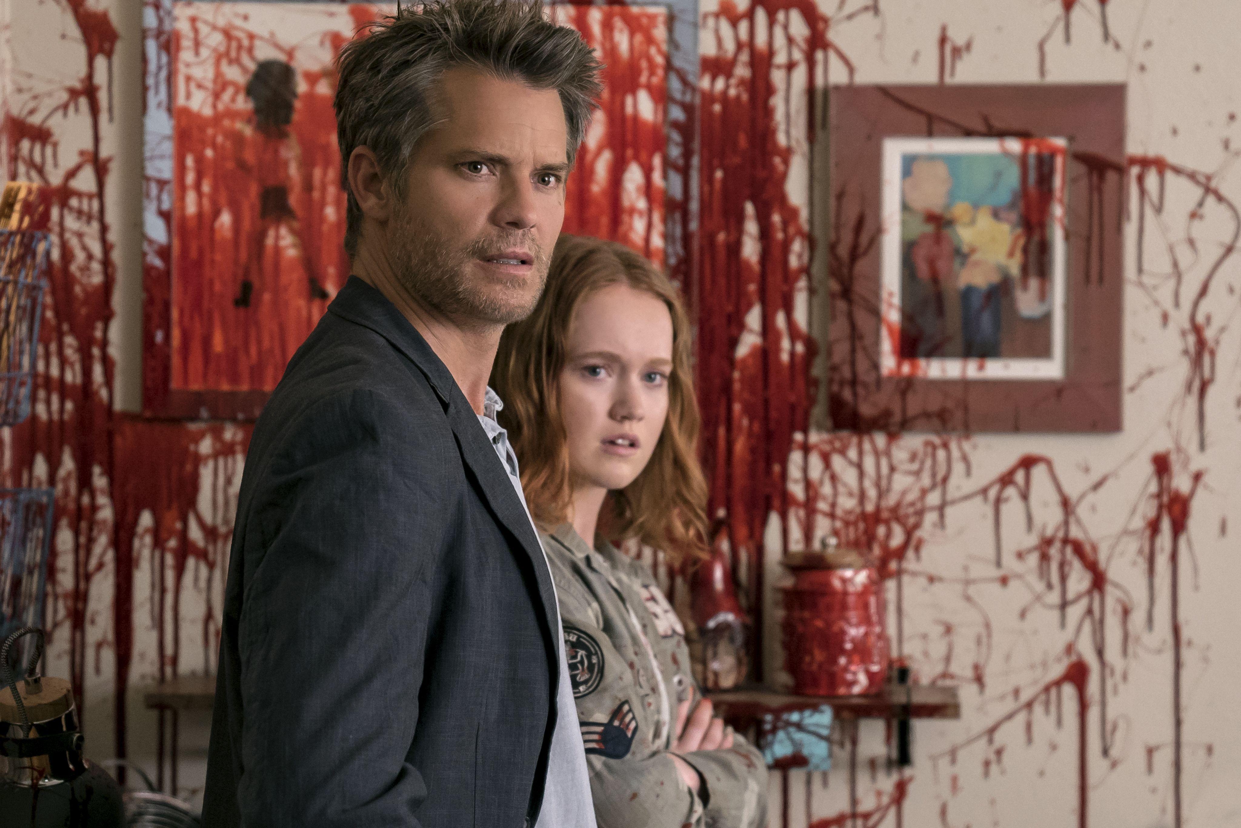 4096x2735 Drew Barrymore's Problems Continue In Netflix's Santa Clarita