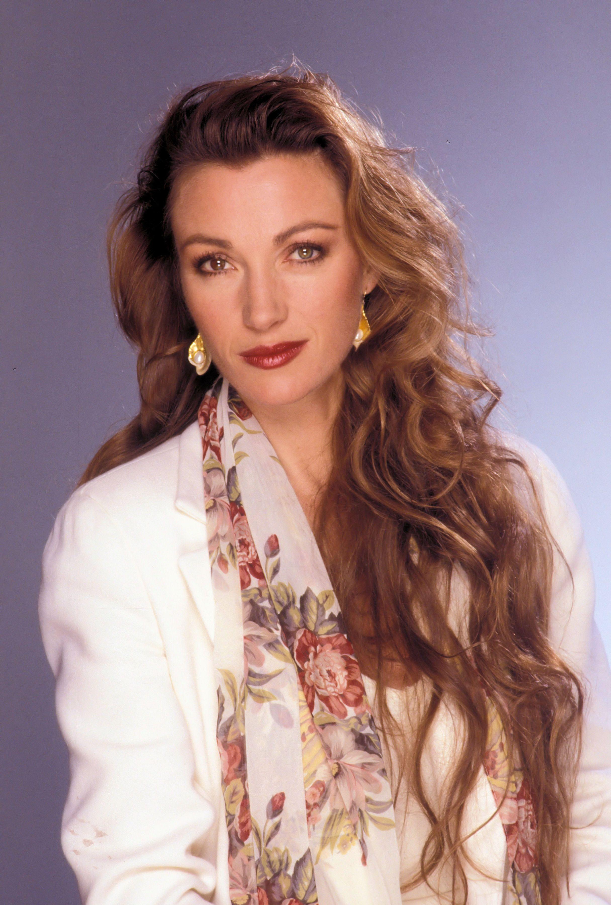 2431x3600 Jane Seymour Wallpaper