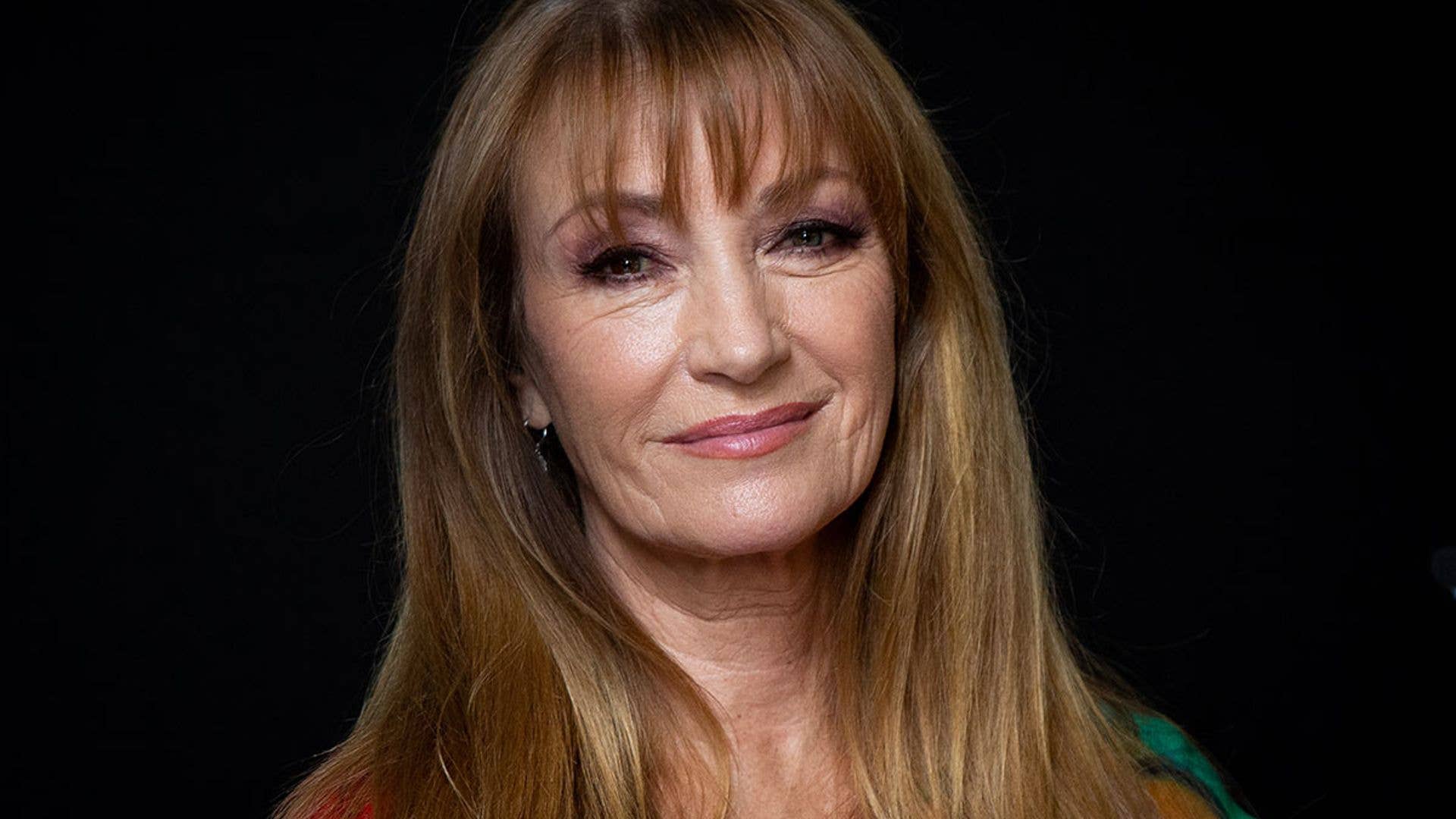 1920x1080 Jane Seymour, stuns in black swimsuit as she hits the beach in Thailand