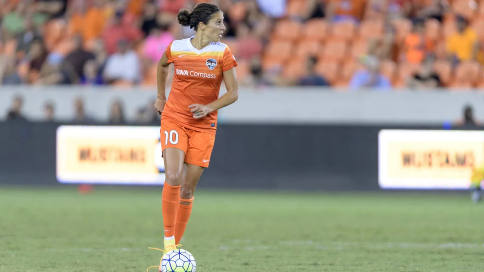 1920x1080 Carli Lloyd returns to Houston