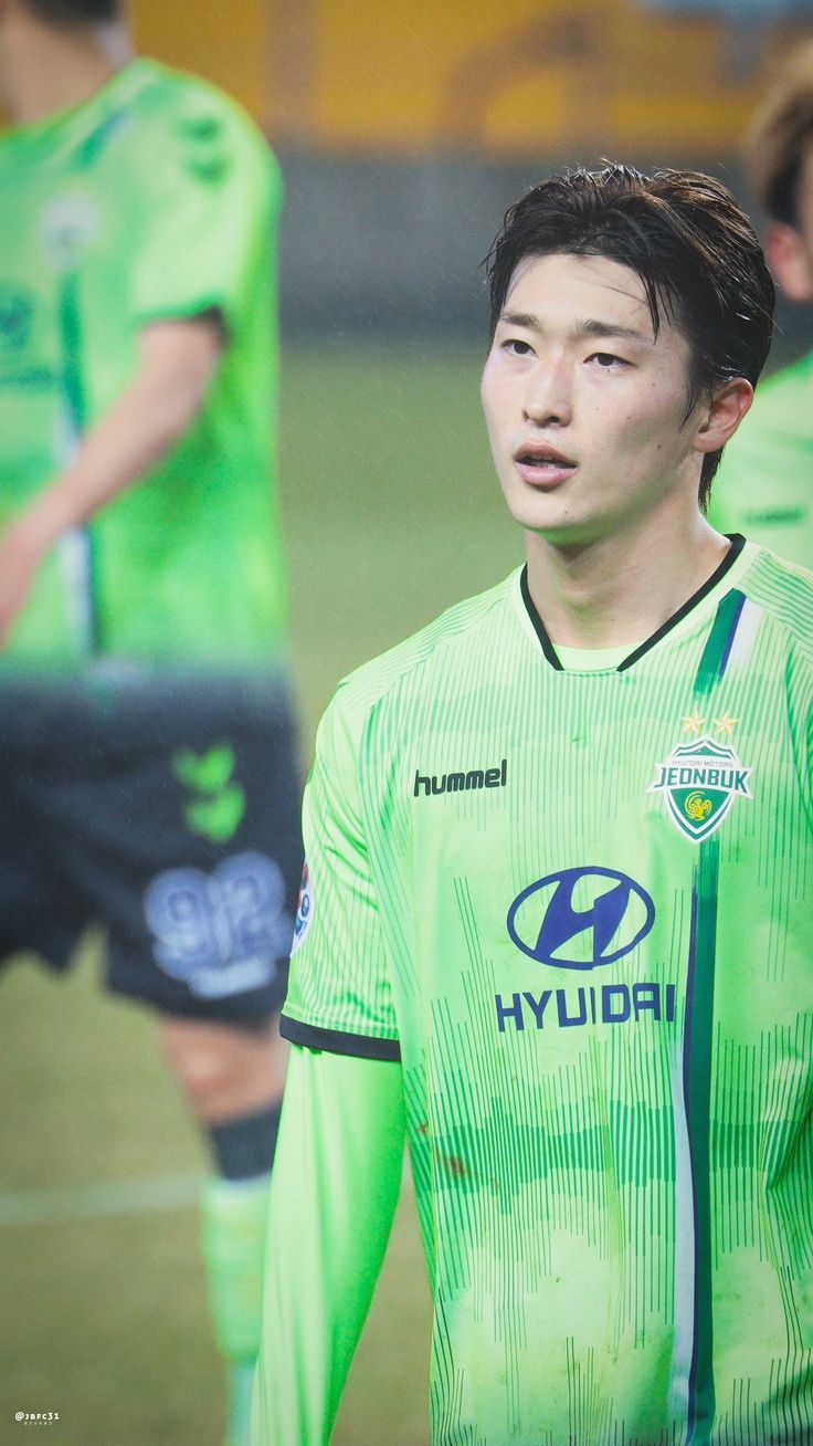 736x1308 Jeong seung won football wallpaper. Cho gue song wallpaper, Cho gue sung jersey, Footballers
