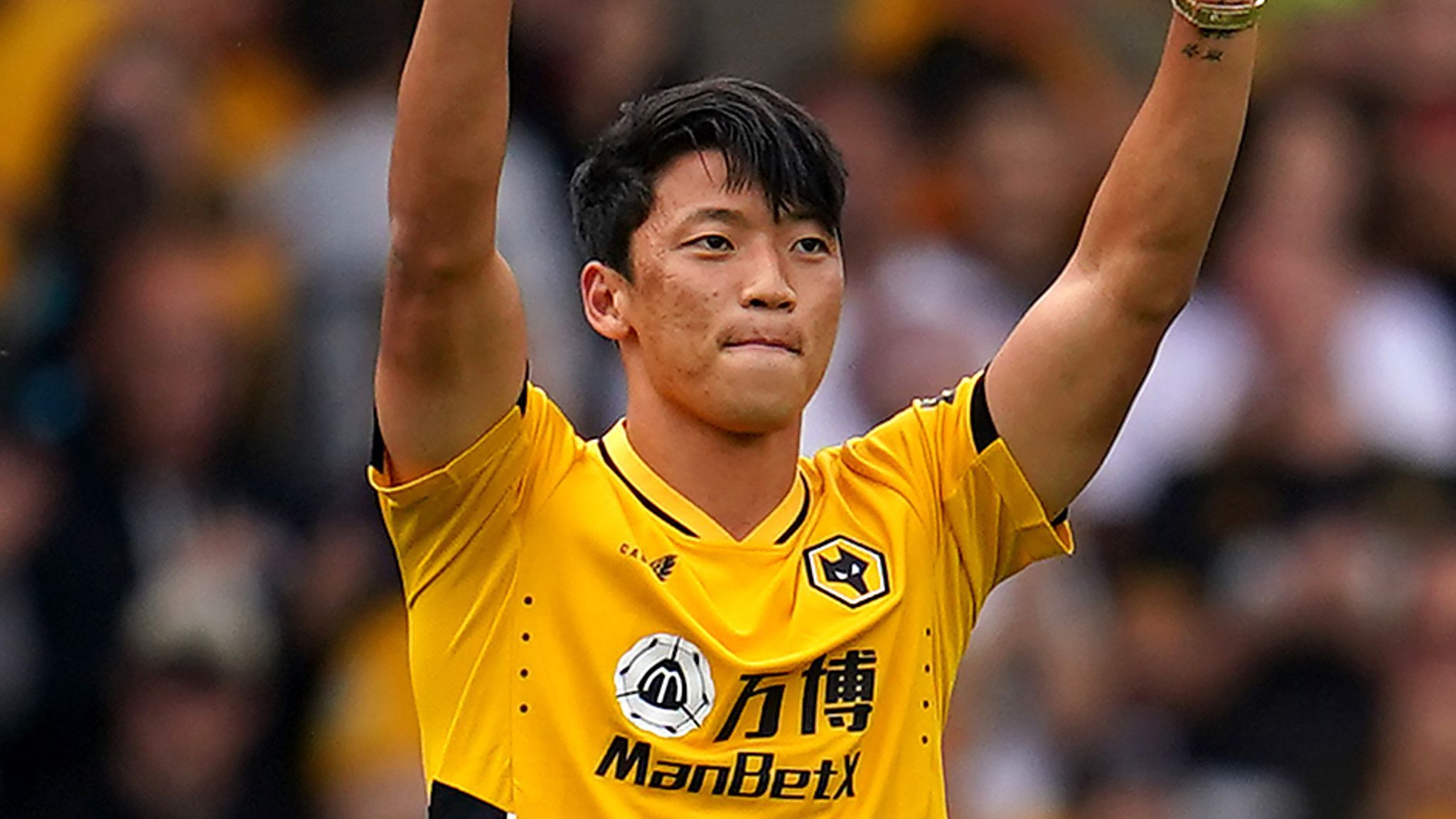 2048x1152 Hwang Hee Chan: Wolves Sign Forward From RB Leipzig On Season Long Loan With Option To Buy