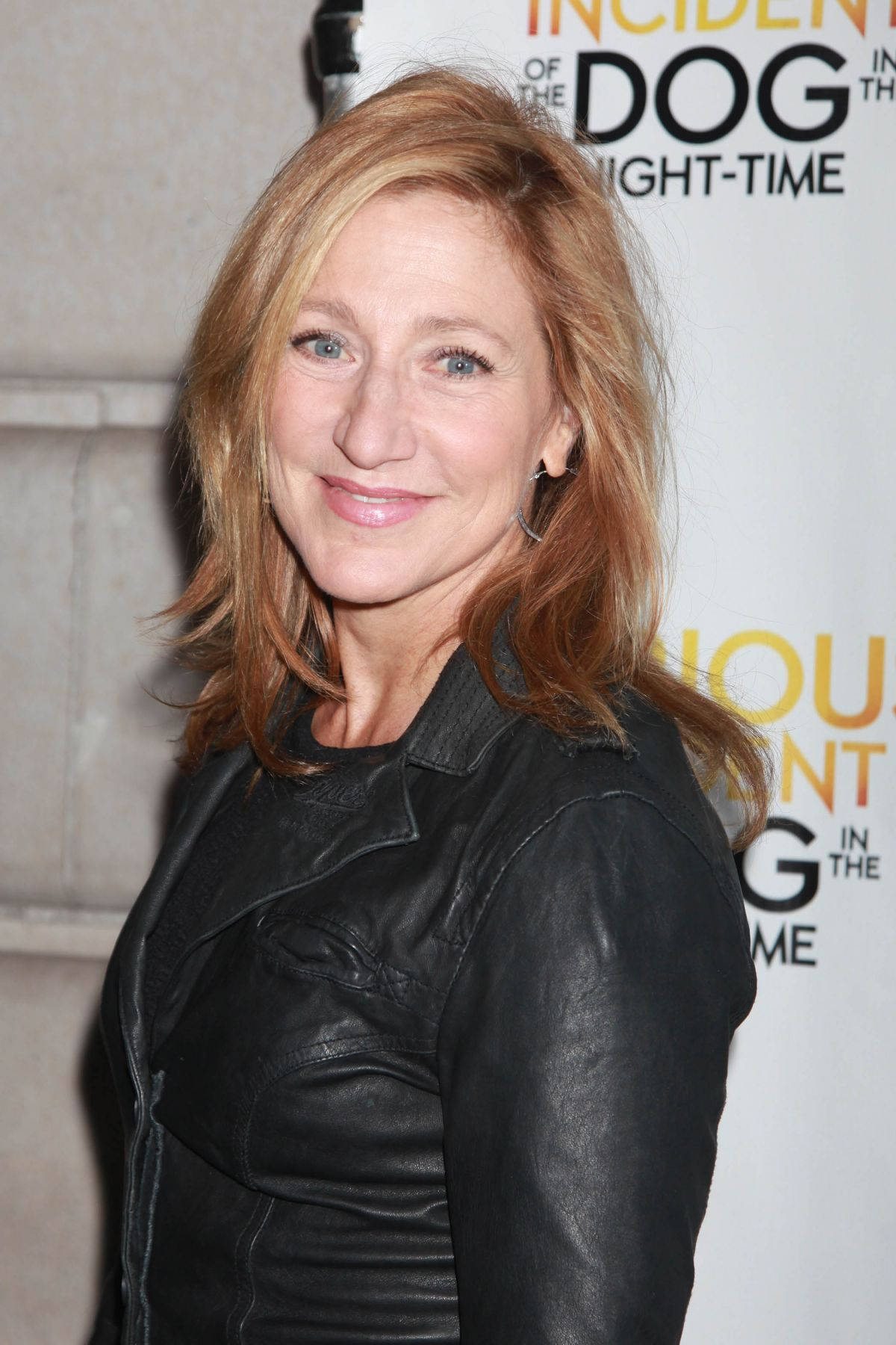 1200x1800 Download Edie Falco Wearing A Black Leather Jacket Wallpaper