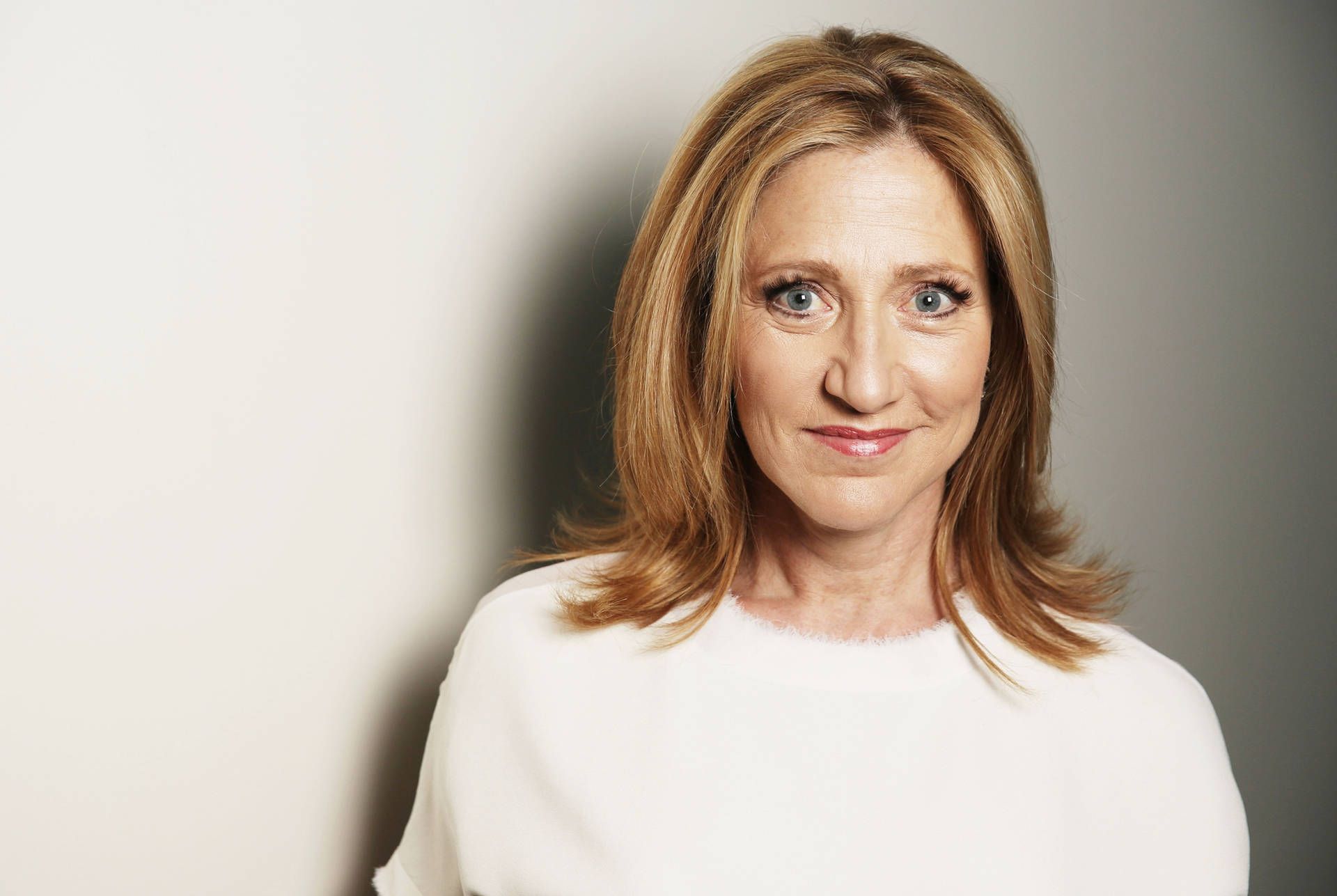 1920x1287 Edie Falco Picture