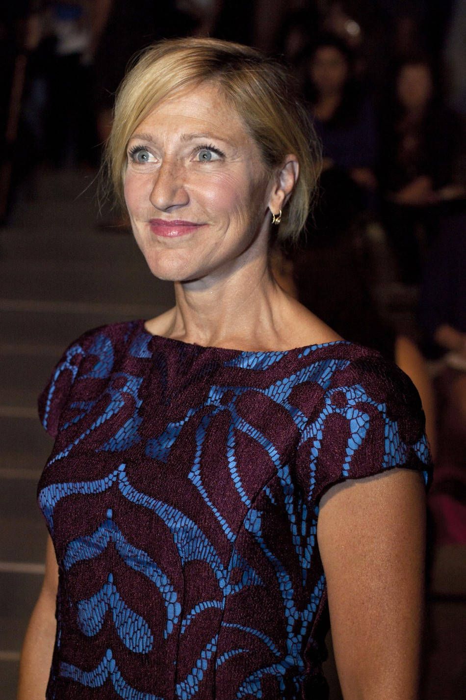 950x1426 Edie Falco Wallpaper