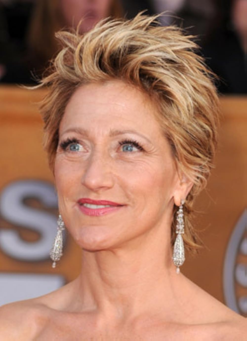 1000x1384 Edie Falco