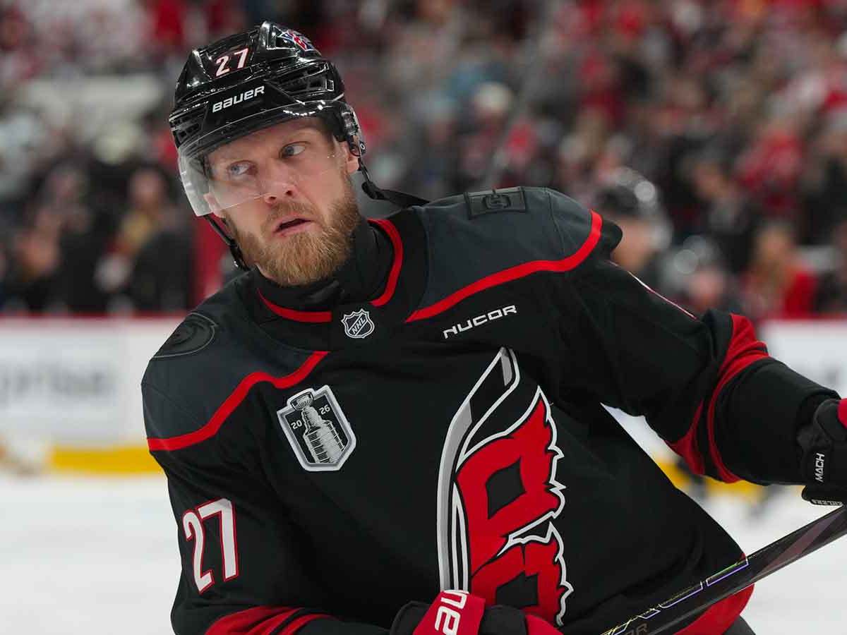 1200x900 Hurricanes news: Nikolaj Ehlers has hilarious reaction to Game 5 penalties