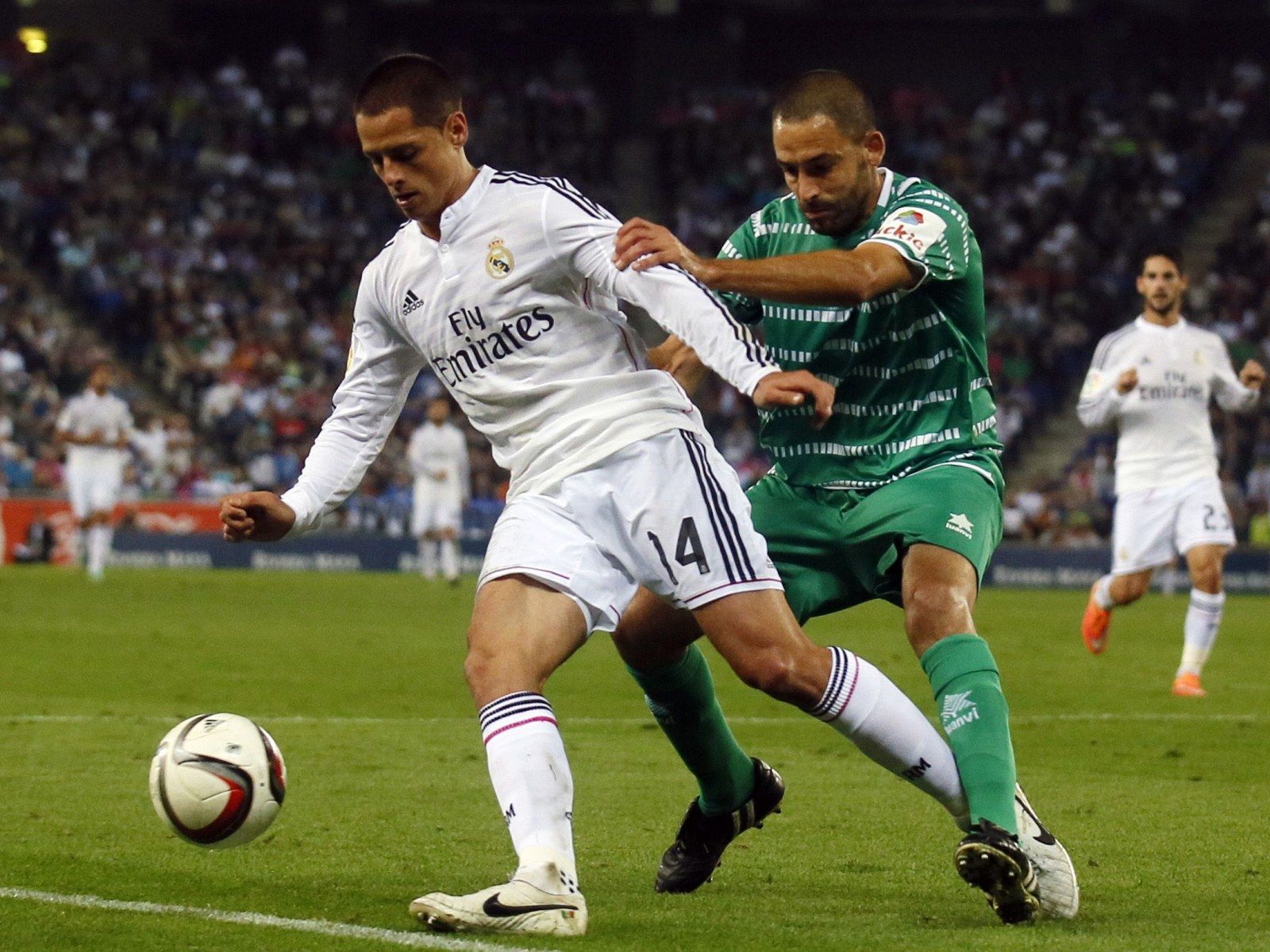 1600x1200 Javier 'Chicharito' Hernández News: Mexico Friendlies To Revitalize Real Madrid Striker?