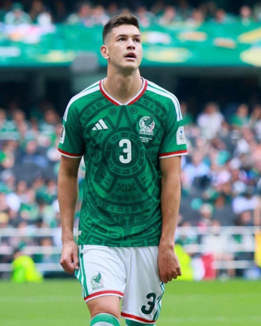 864x1080 César Montes Hace Historia: Es el Primer Sonorense en Ser Capitán de México en un Mundial