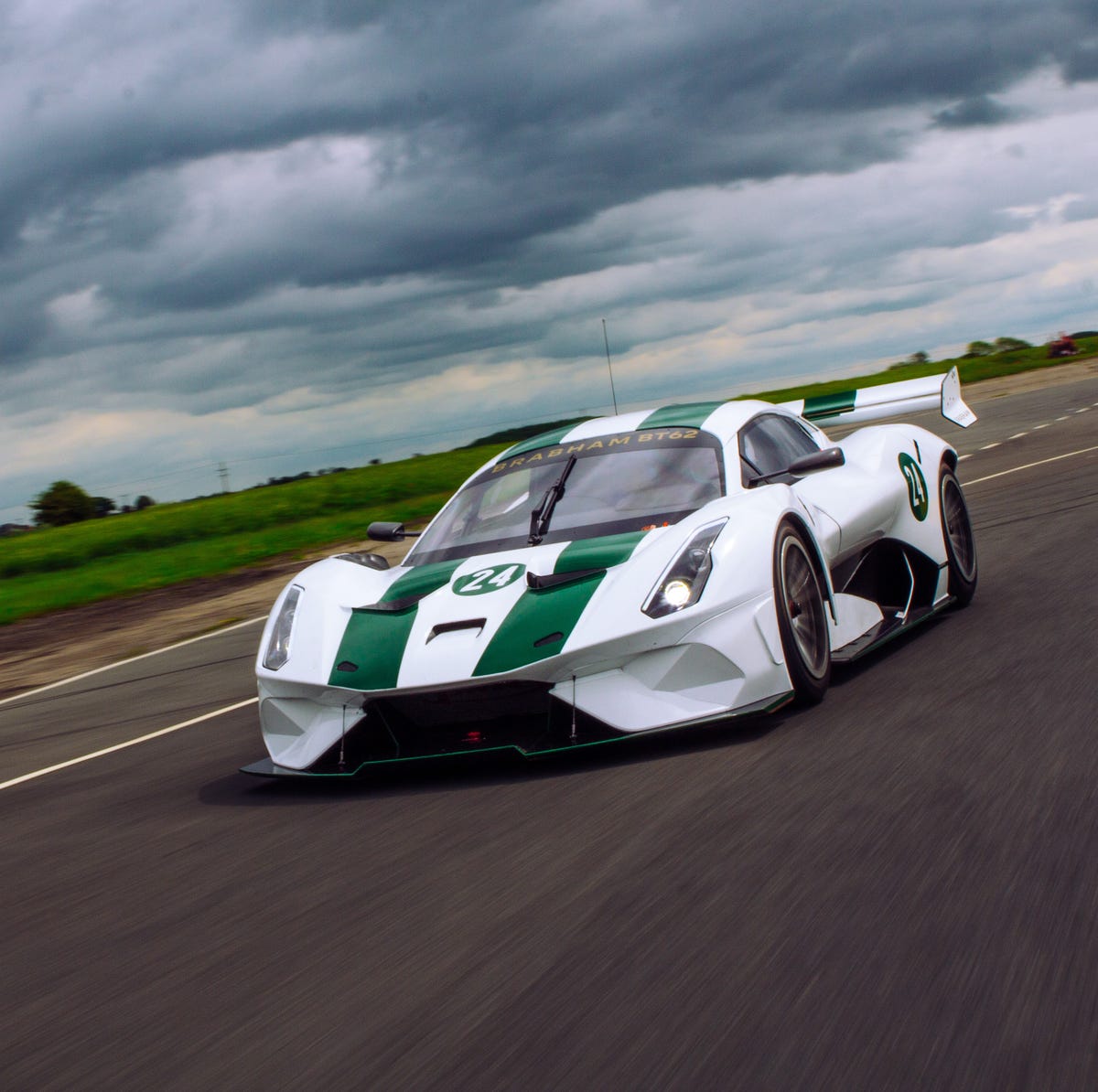 1200x1194 Brabham BT62