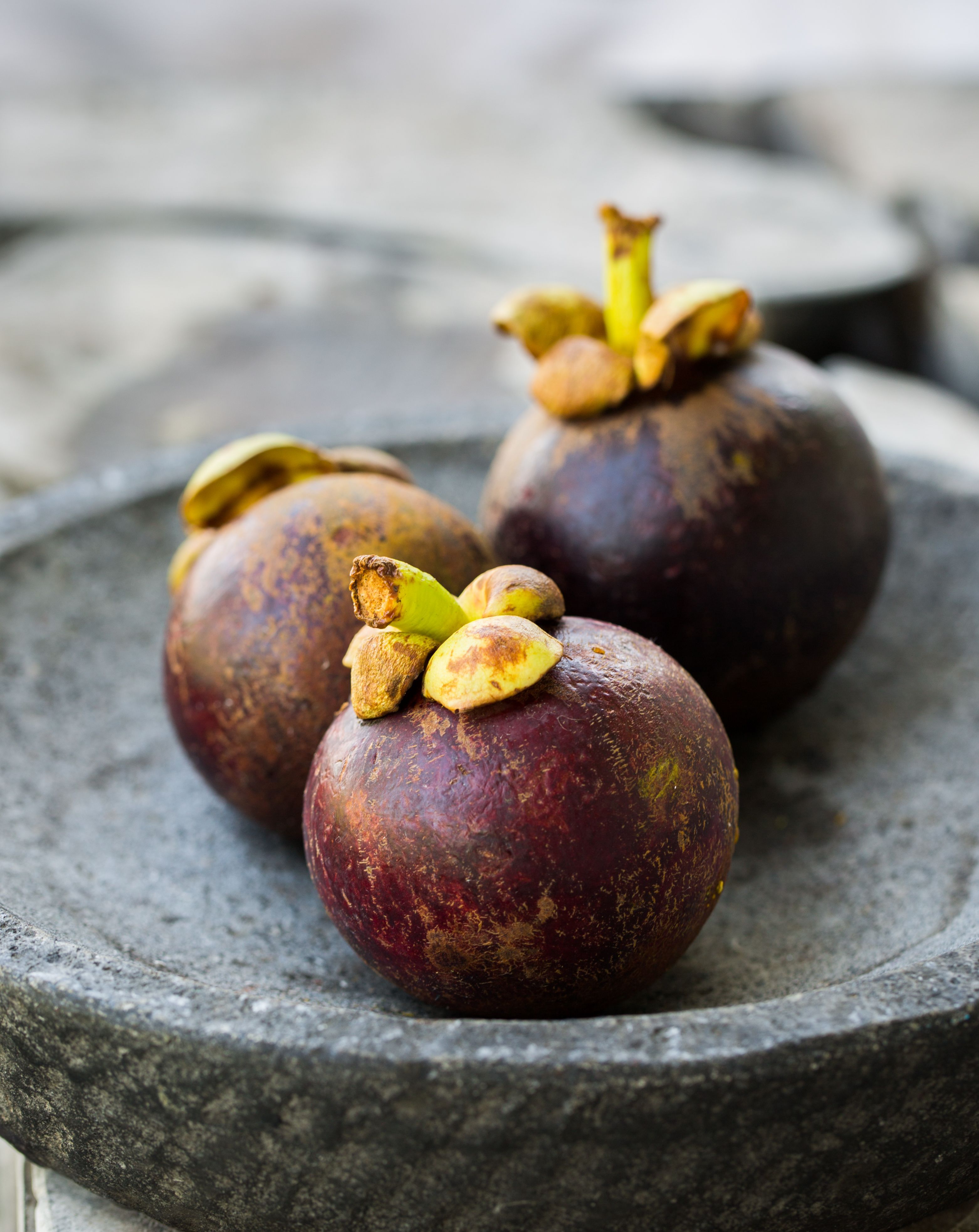 3124x3930 Close Up Photo Of Mangosteen Fruit · Free