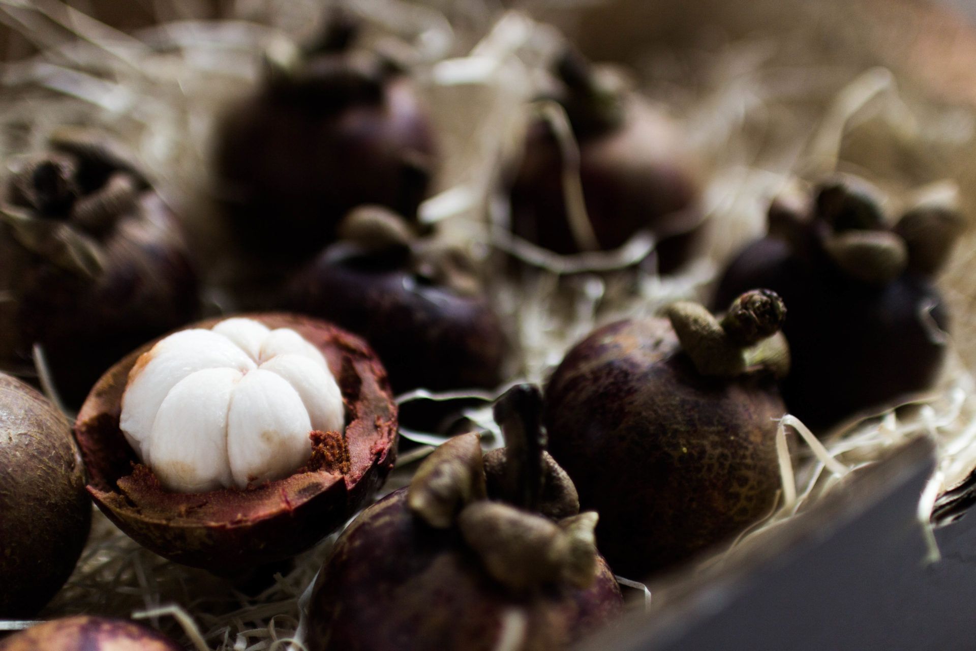 1920x1280 Mangosteen Box