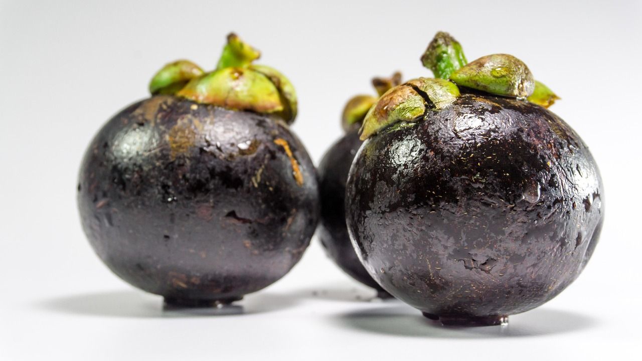 1280x720 Free Mangusteen & Mangosteen Image