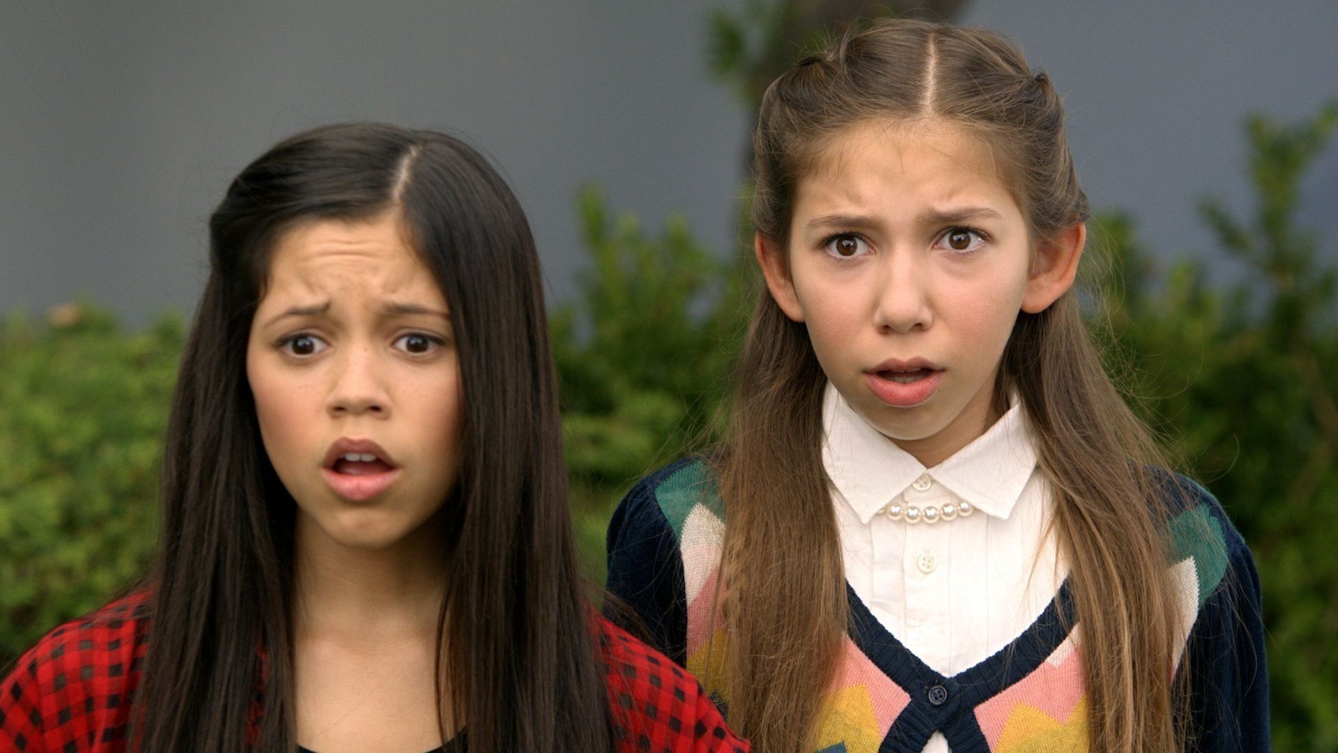 1920x1080 Where to Watch Stuck in the Middle 2 • Episode 3 in the School Photo Online