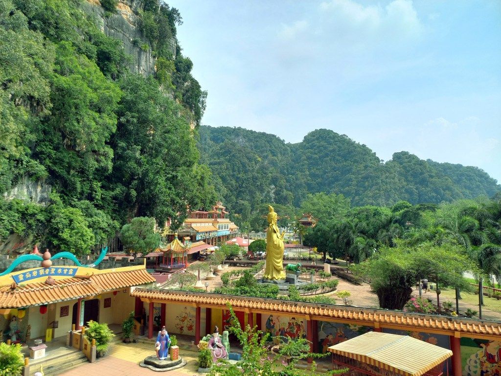 1024x768 Exploring the Cave Temples of Ipoh