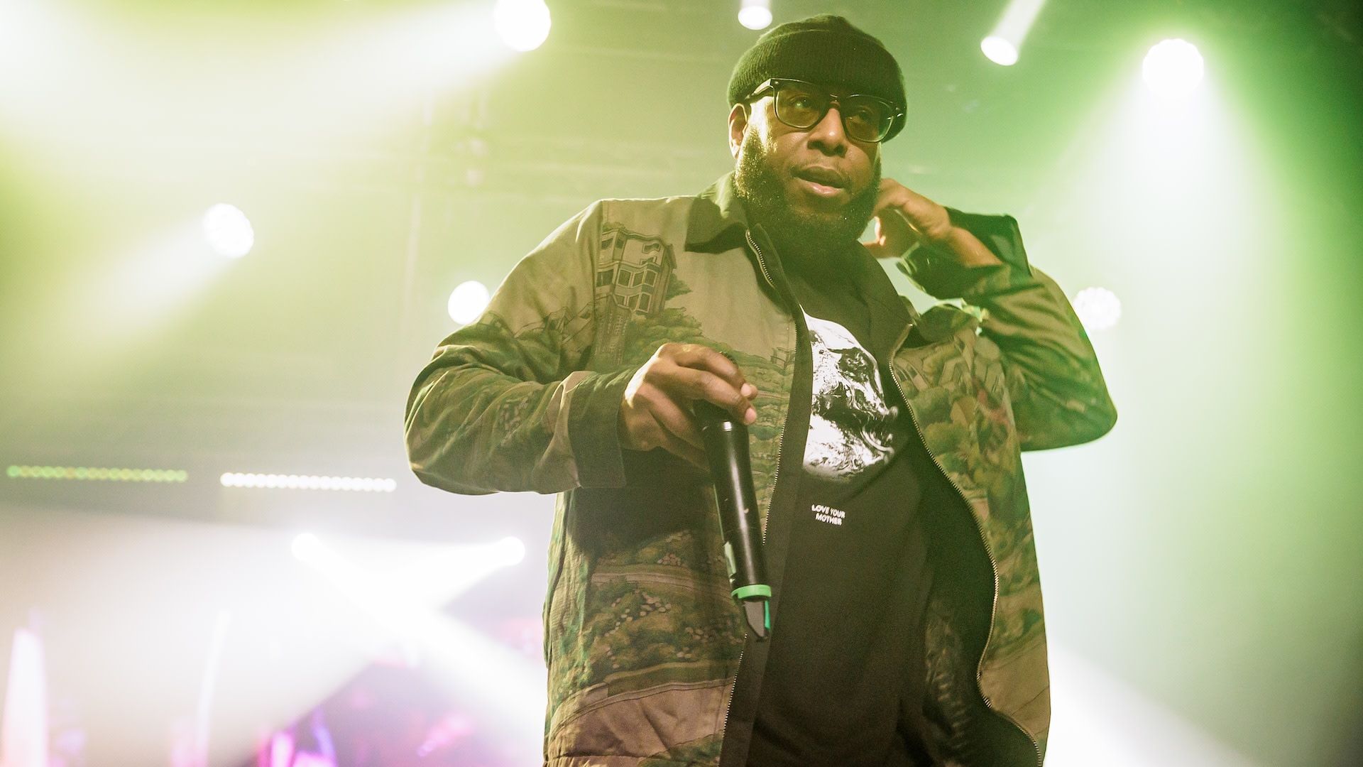1920x1080 Talib Kweli Gets Into Heated Confrontation With Security Guards at UK Show