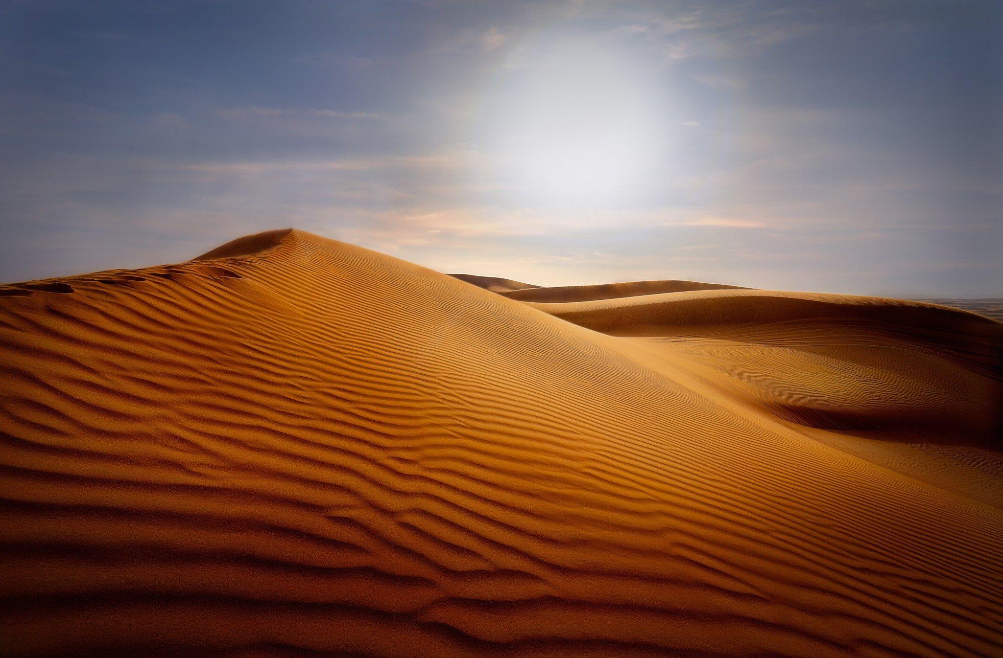 Serene Double Desert Glory For New Zealand In Dubai Moment for Desktop Serene Double Desert Glory For New Zealand In Dubai Moment for Desktop