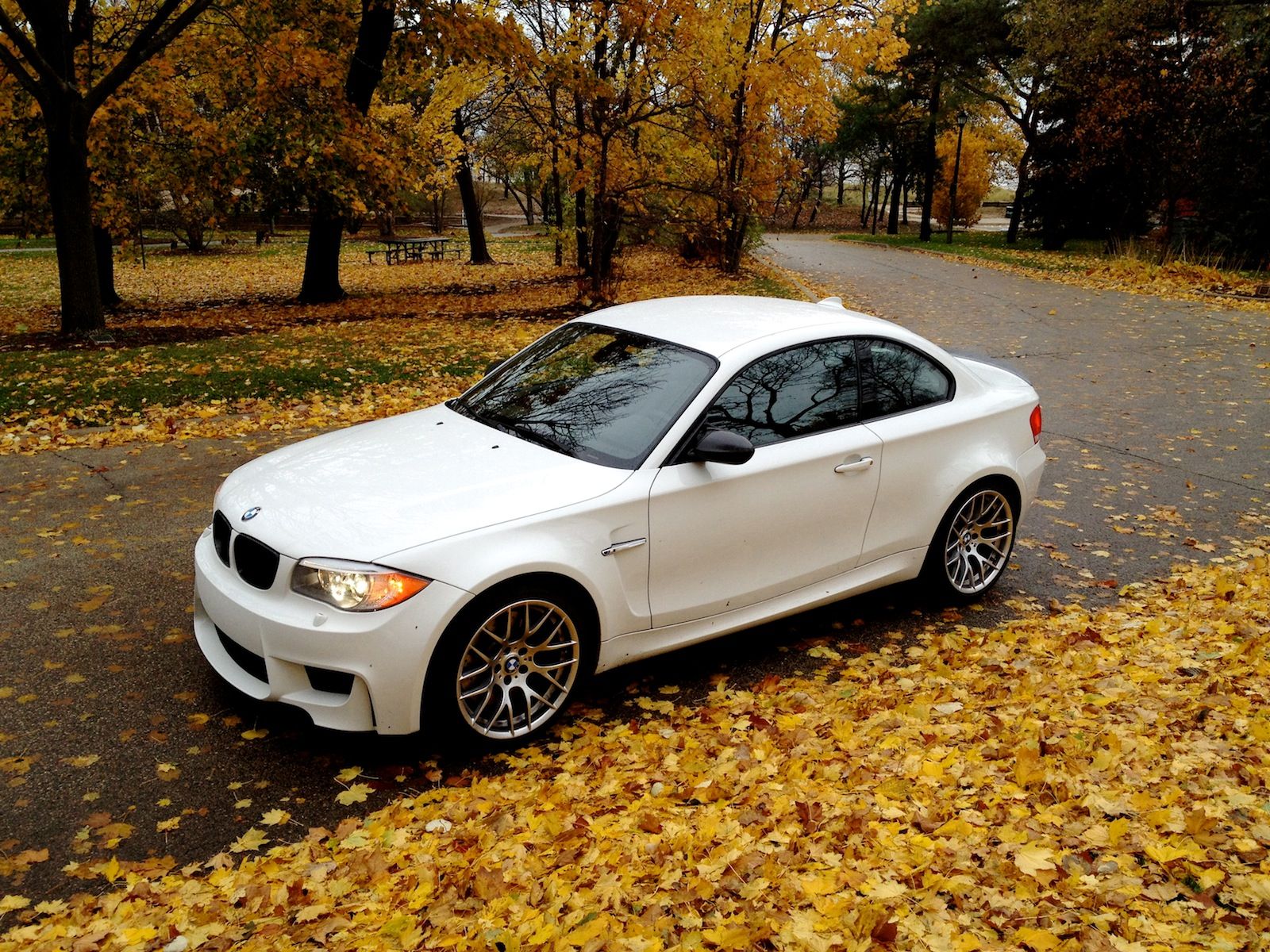 1600x1200 BF Review: 000 Miles in a BMW 1M