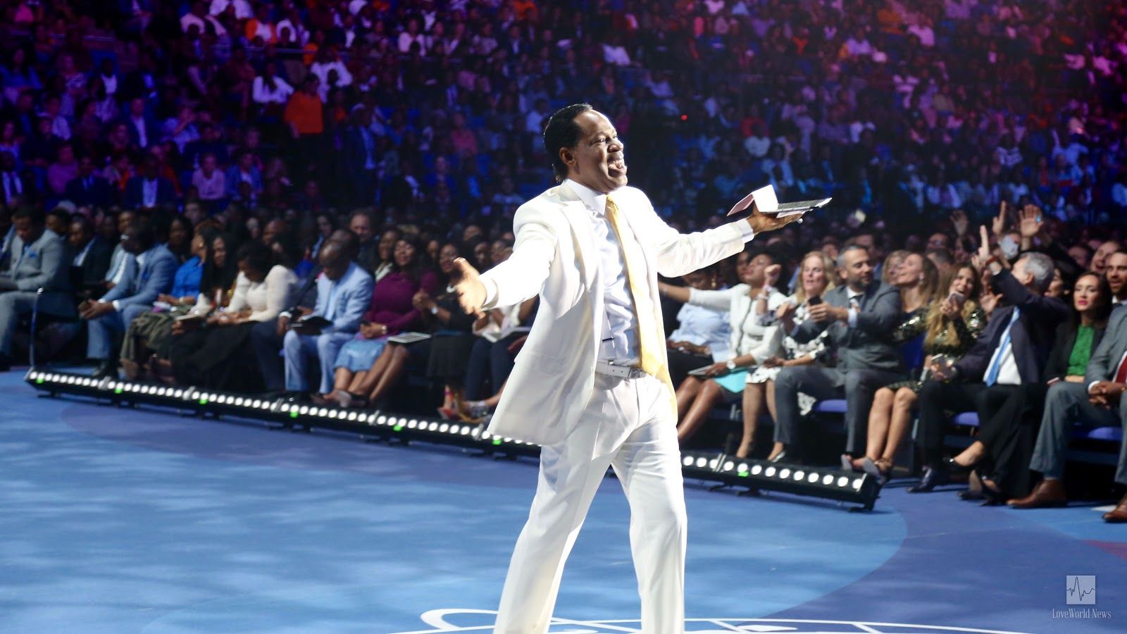1600x900 WALK IN DIVINE HEALTH CHRIS OYAKHILOME