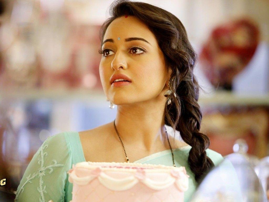 1024x768 Free Sonakshi Sinha Wallpaper Sinha