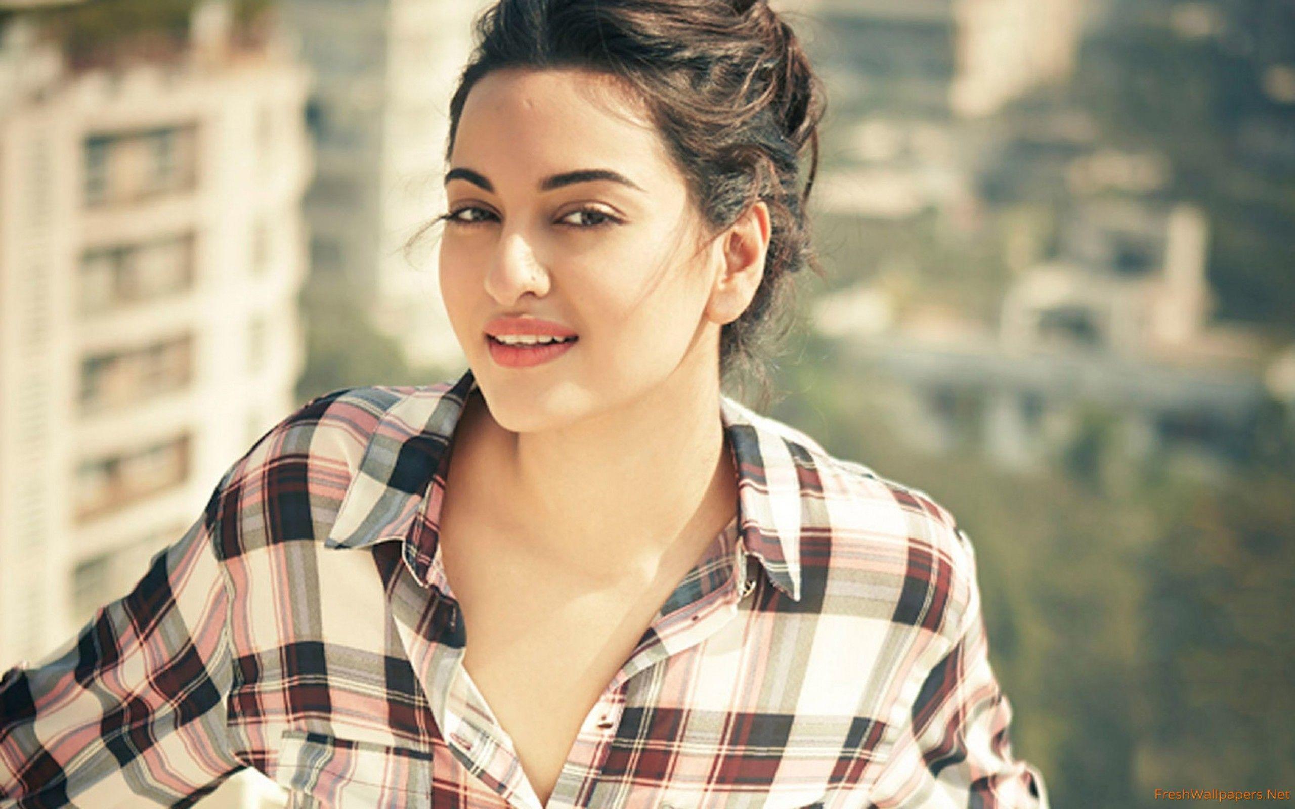 2560x1600 Sonakshi Sinha in Shirt Hot Look wallpaper