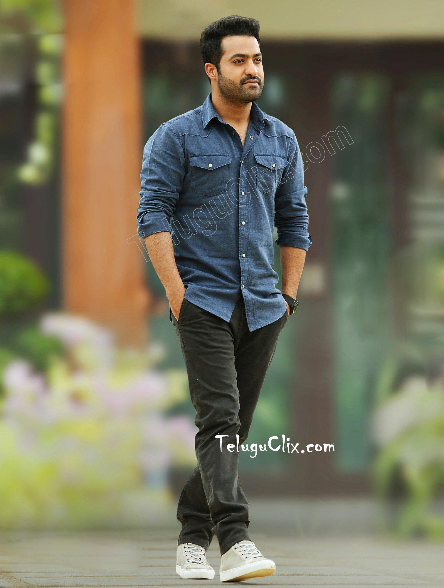 Ntr Photos Download ~ Hd Jai Lava Kusa Wallpapers Jr Ntr Latest Movie ...