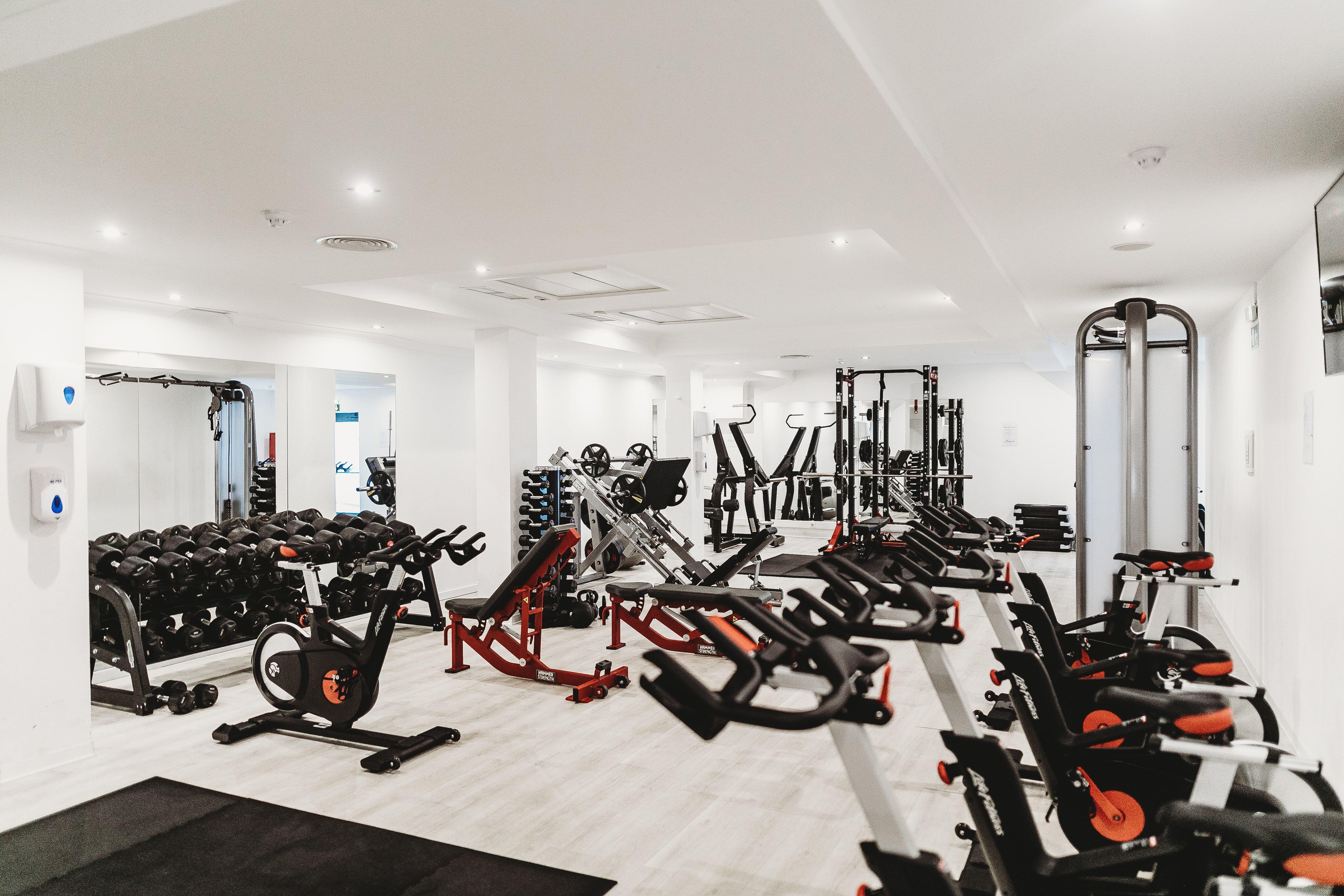 5040x3360 Gym Equipment Picture. Download Free Image
