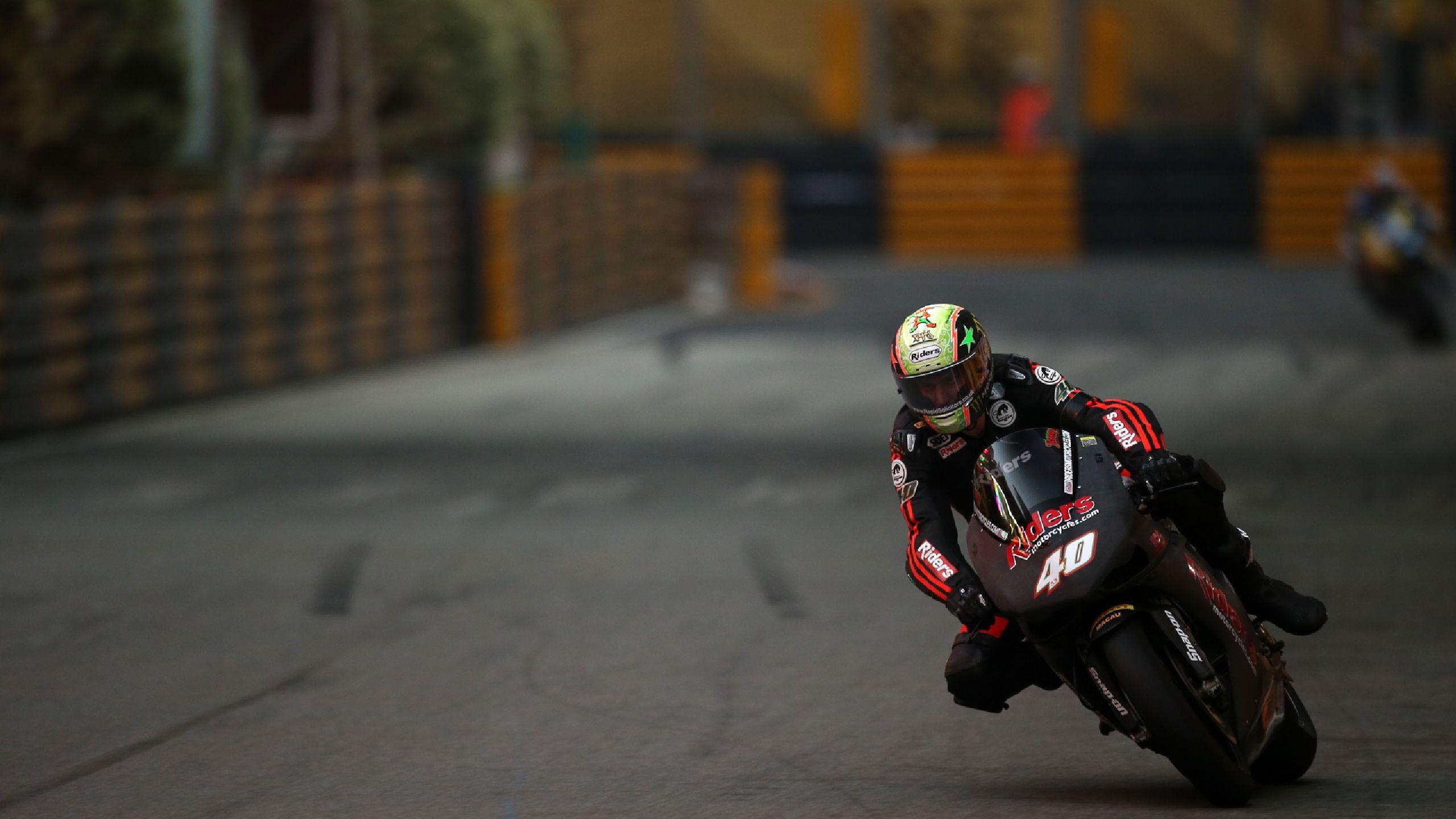 2560x1440 Motorcycle HD Wallpaper