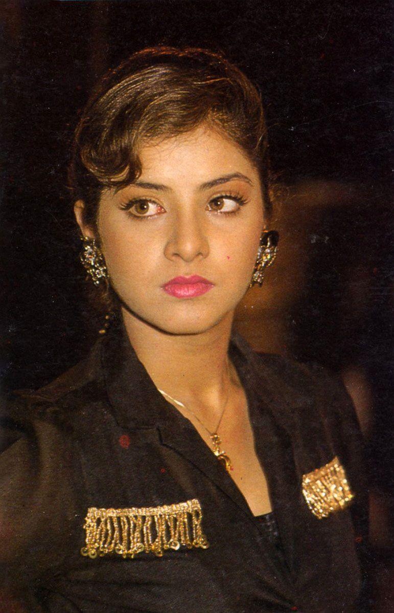771x1198 Divya Bharti HD