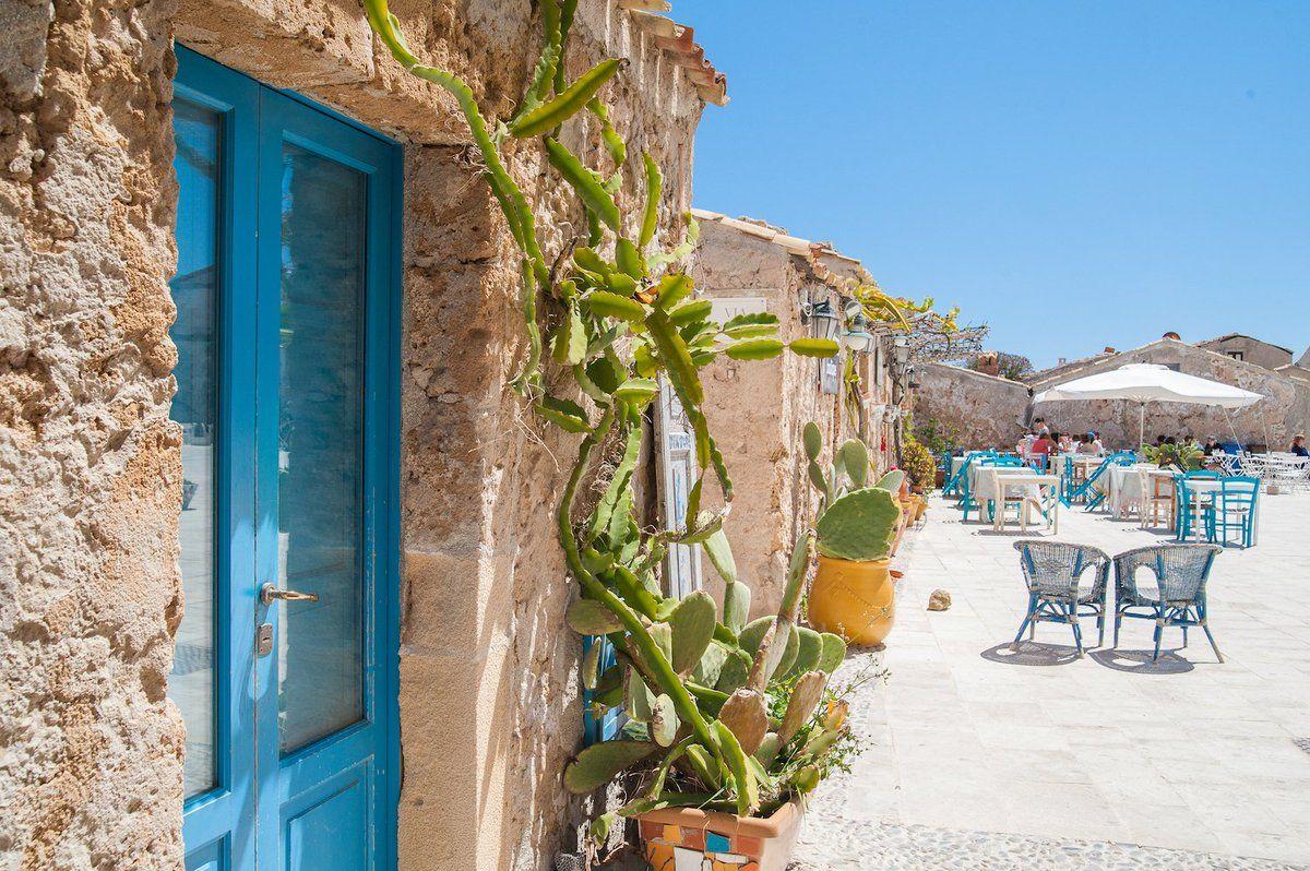 1200x798 Italy Magazine July free downloadable wallpaper