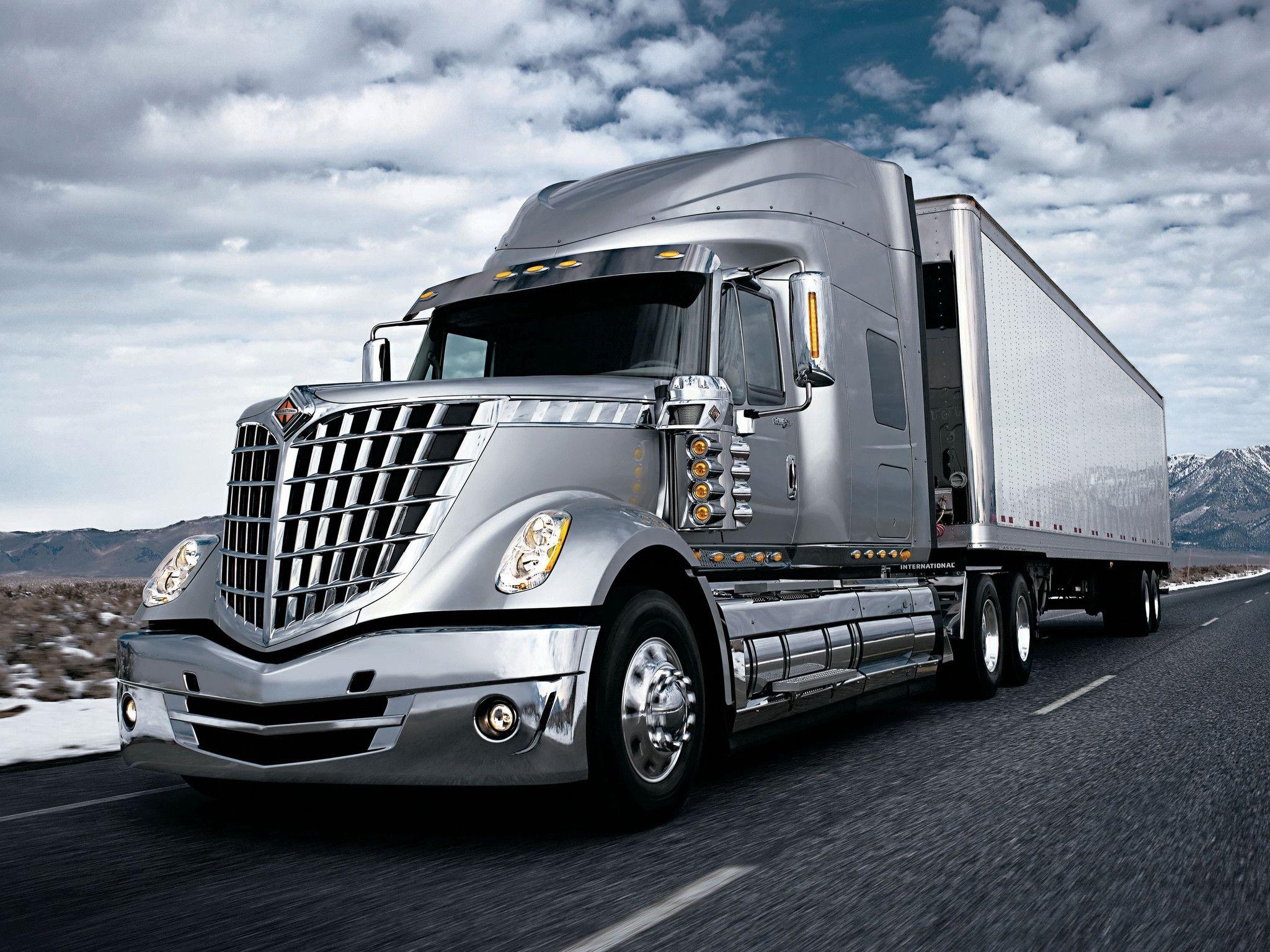 2048x1536 Semi Truck Wallpaper