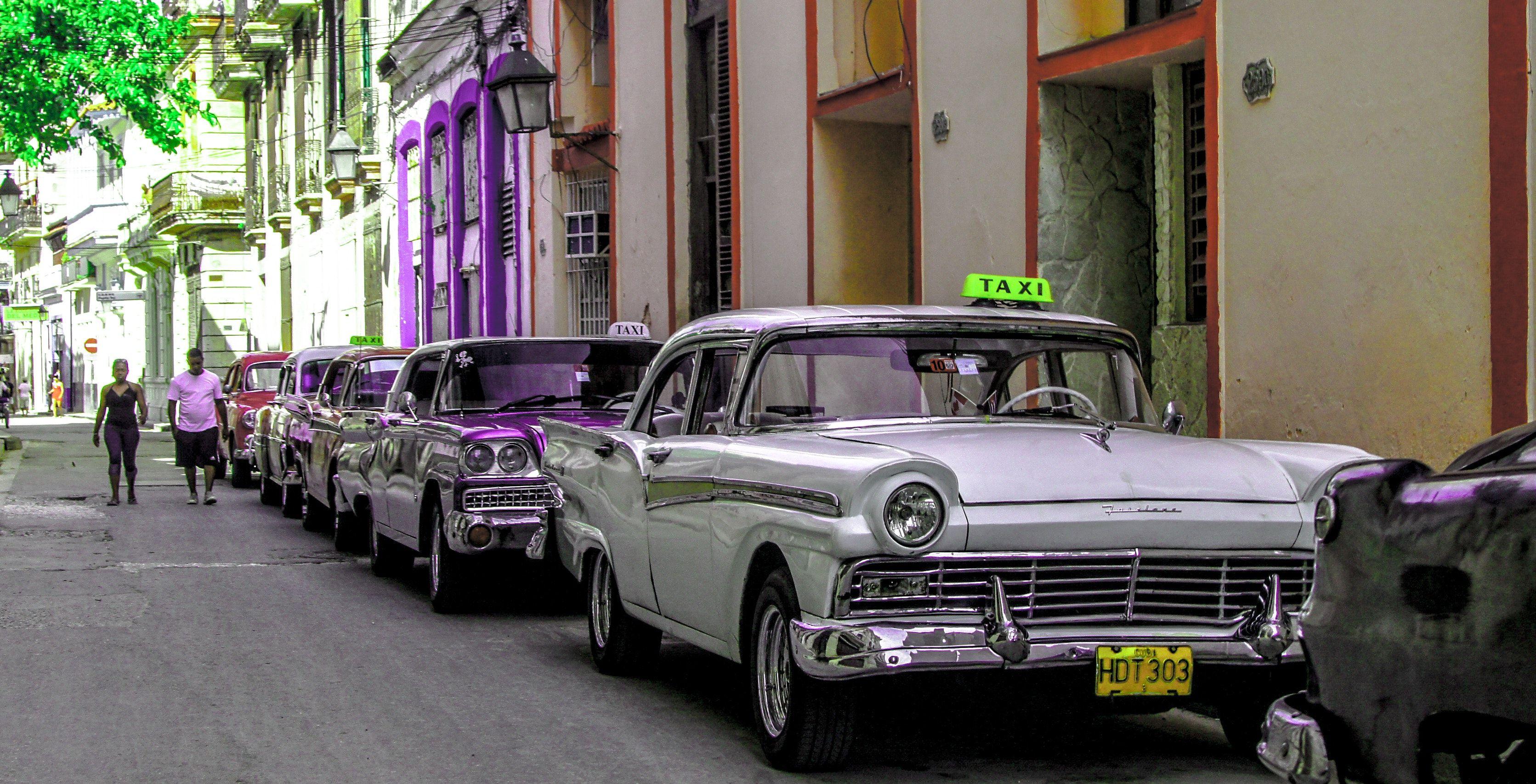 3343x1707 Free of car, cars, cuba