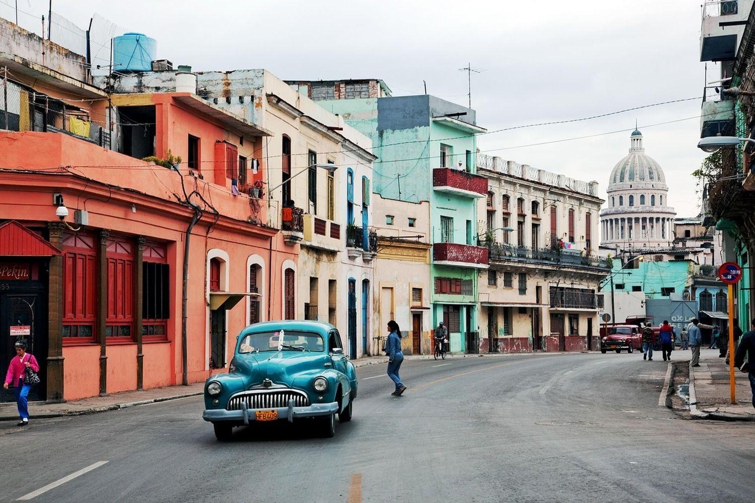 1500x1000 Photo Wallpaper Oldtimer Cuba. Order now!!