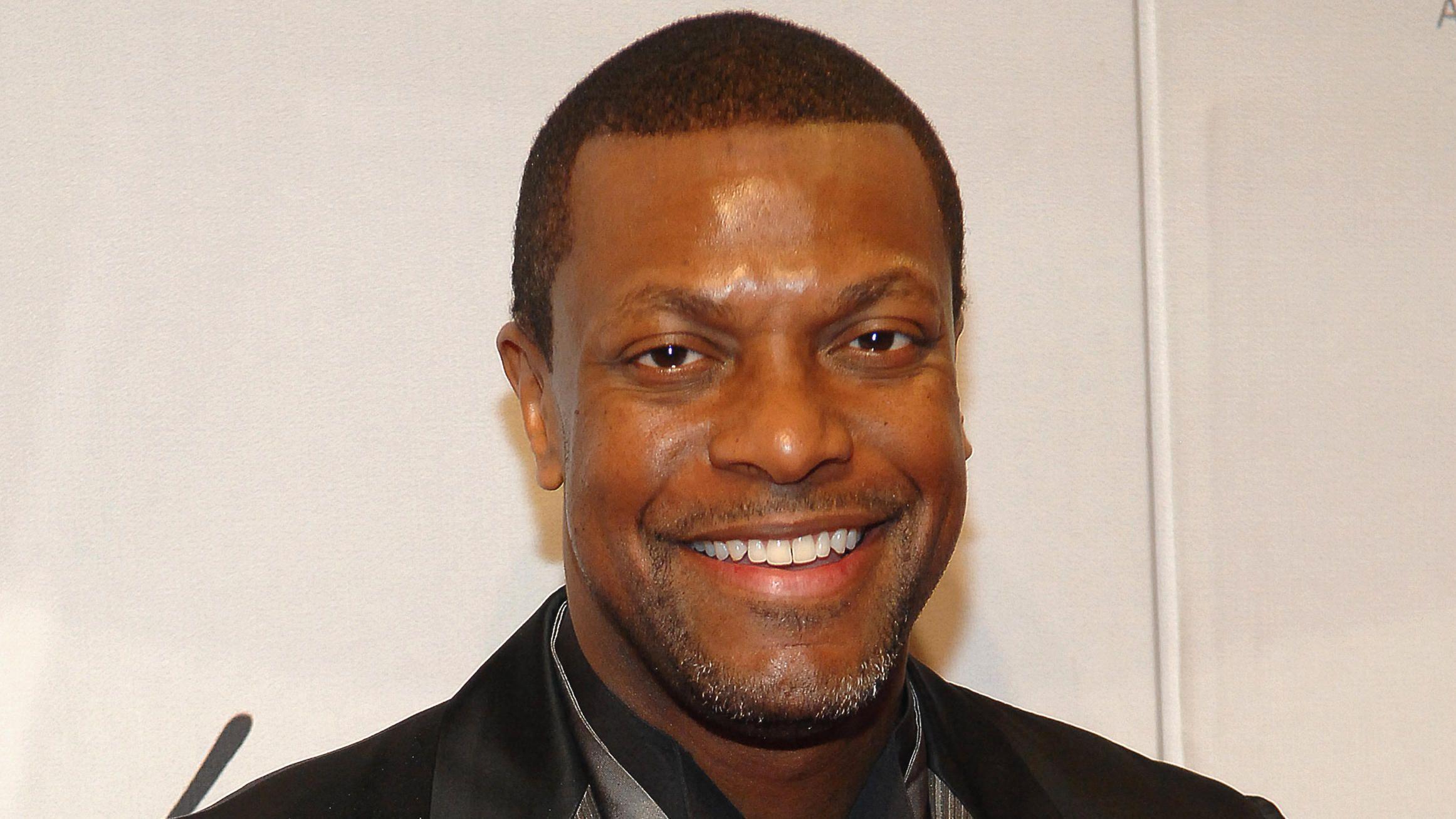 2323x1307 Chris Tucker HD Wallpaper