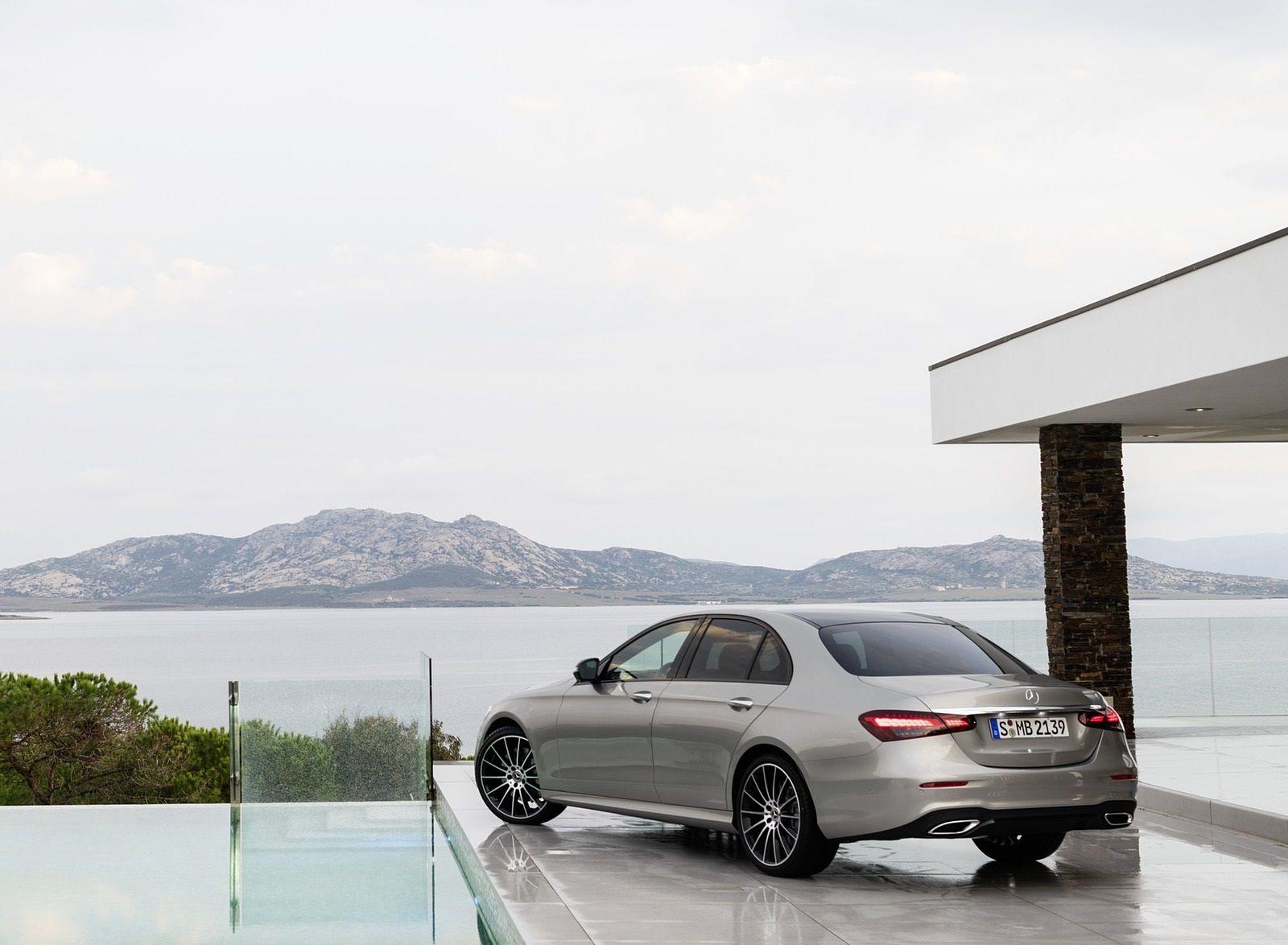 1600x1174 Mercedes Benz E Class AMG Line Color: Mojave Silver Metallic