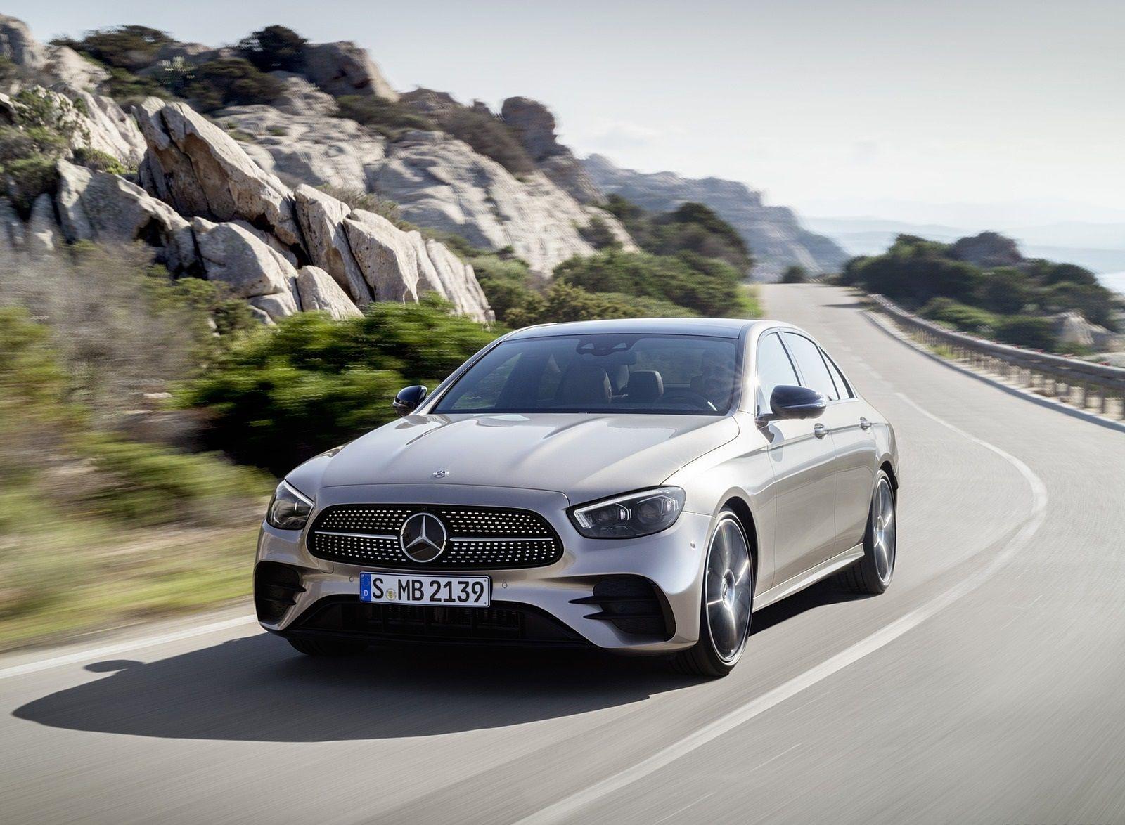 1600x1174 Mercedes Benz E Class Wallpaper (HD Image)