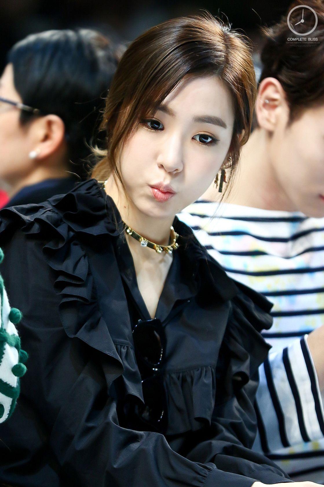 1119x1679 Stephanie Young Hwang Android IPhone Wallpaper