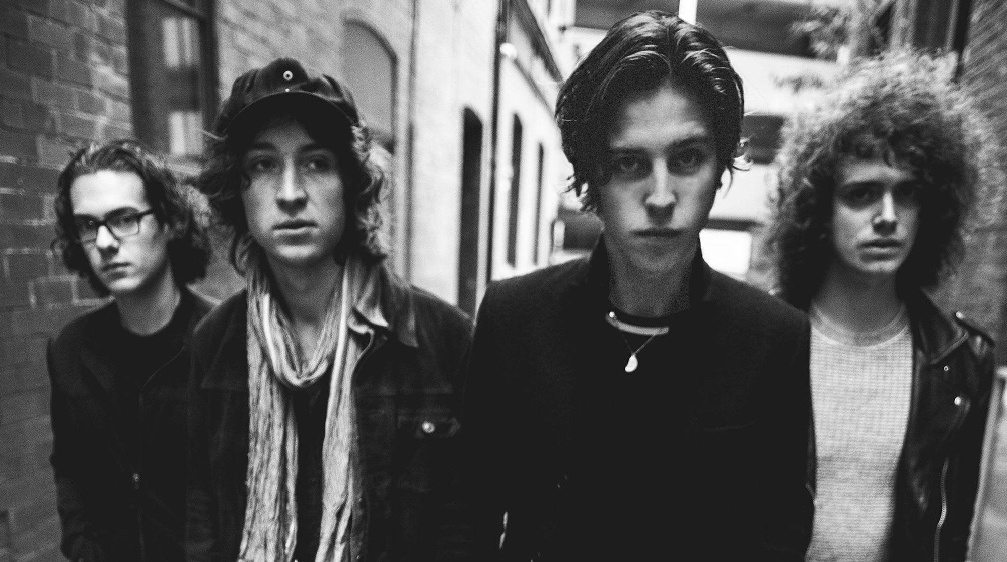 2000x1117 Van McCann and Johnny Bond of Catfish and the Bottlemen • chorus.fm