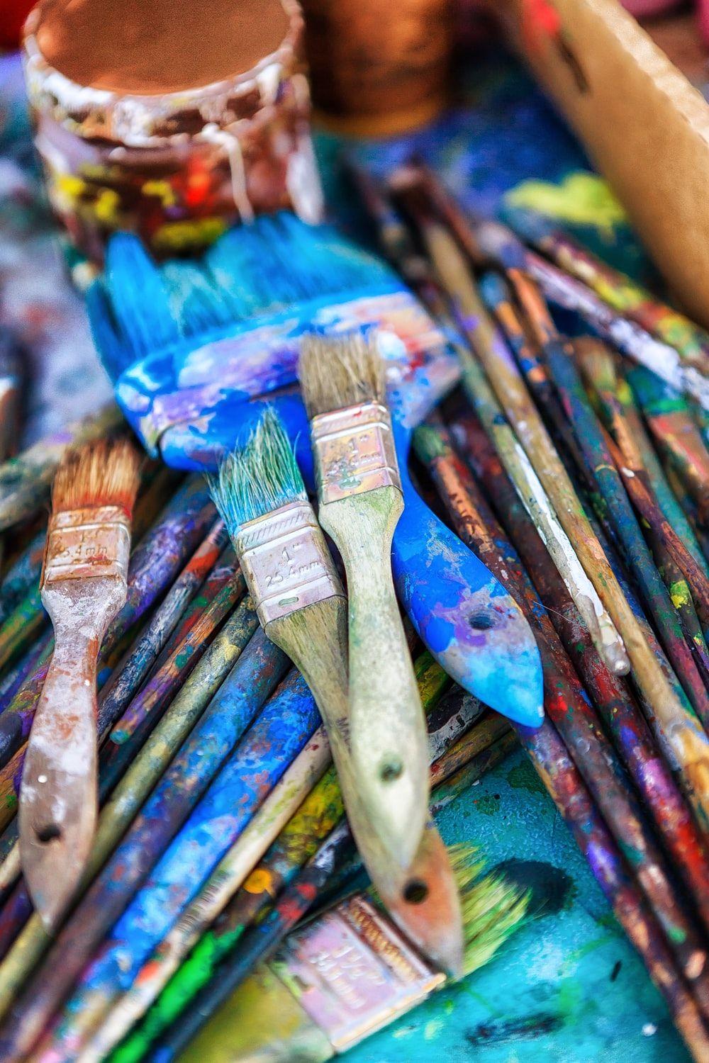 1000x1500 makeup brush photo