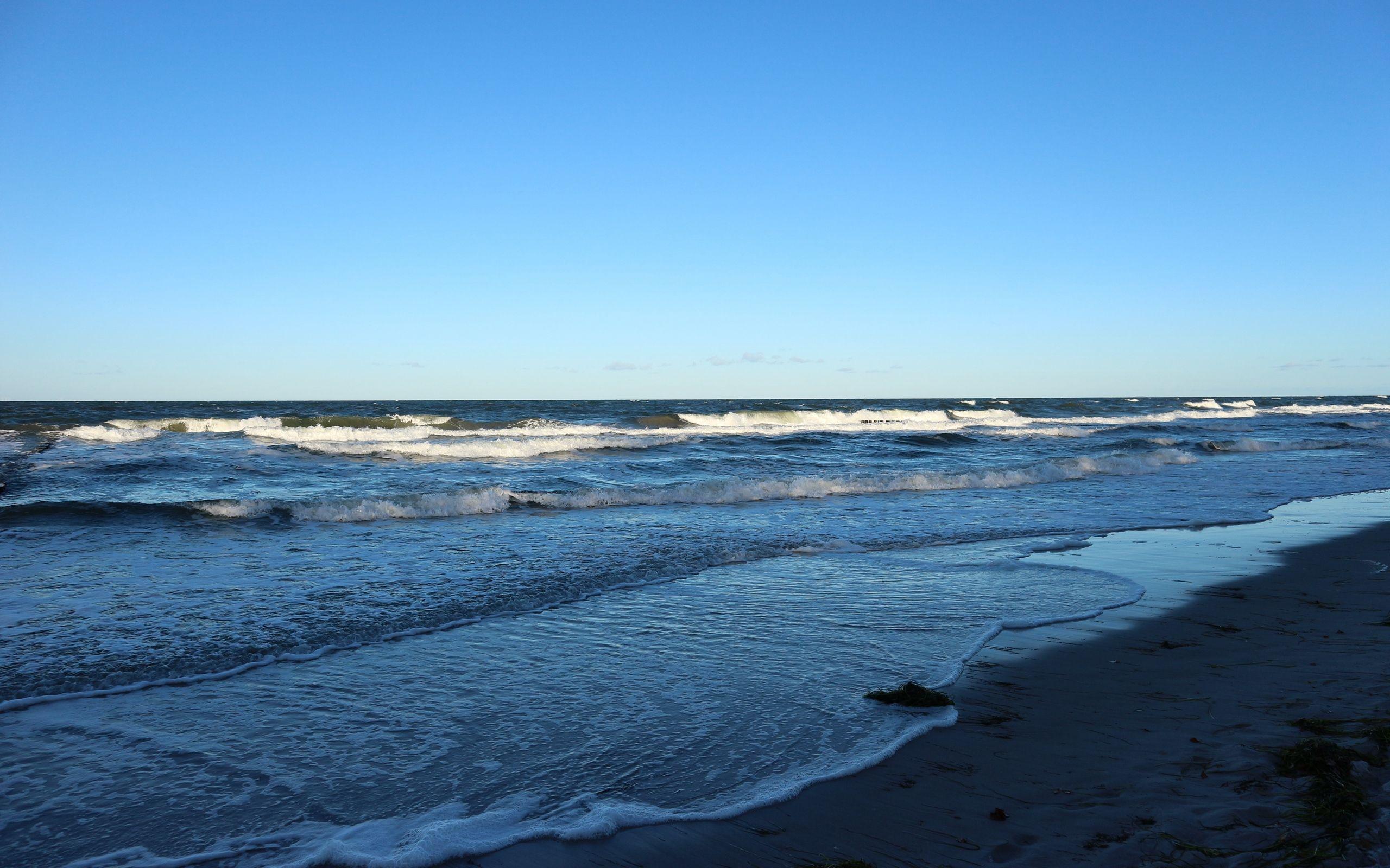 2560x1600 Download wallpaper 2560x1600 baltic sea, sea, beach, surf