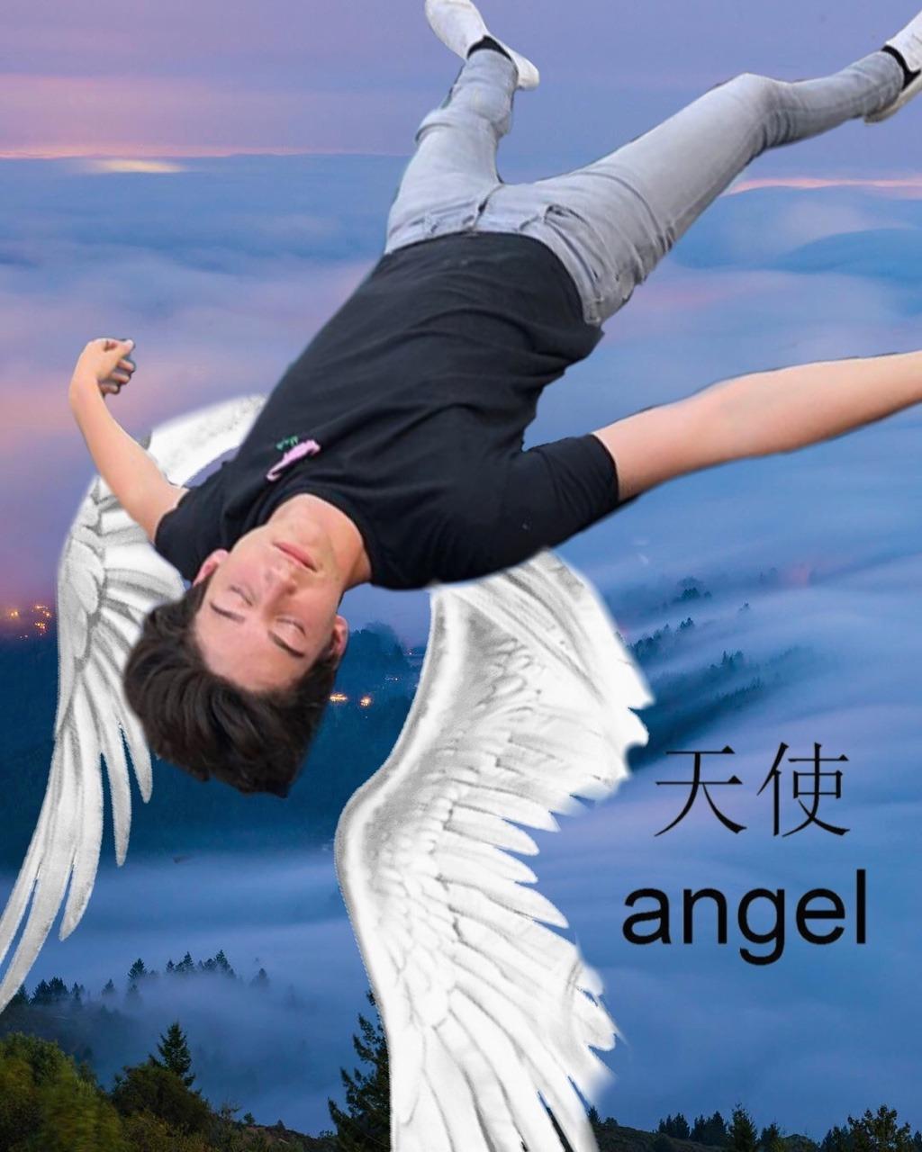 1024x1280 Milo Manheim Wallpaper