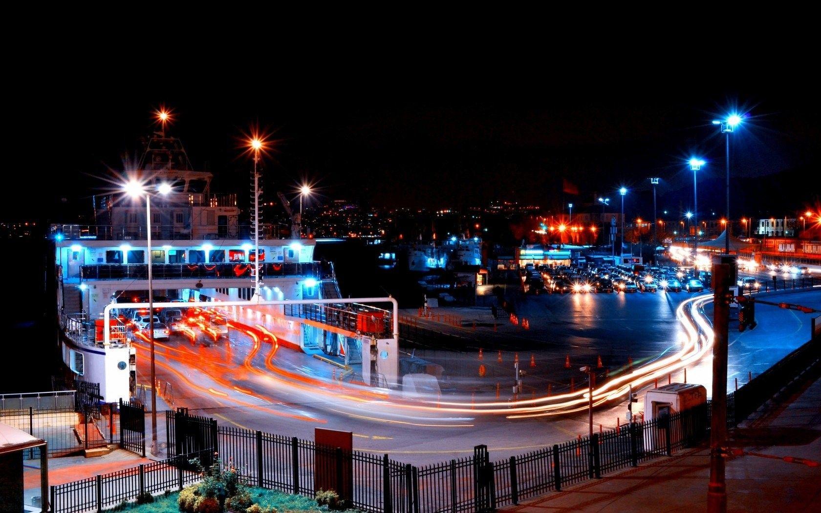 1680x1050 Landscapes: Istanbul Night Light Craft Turkey Movement Endurance