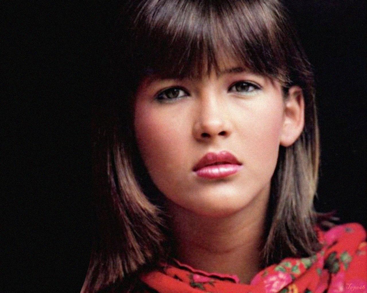 Sophie Marceau Wallpapers - Top Free Sophie Marceau Backgrounds