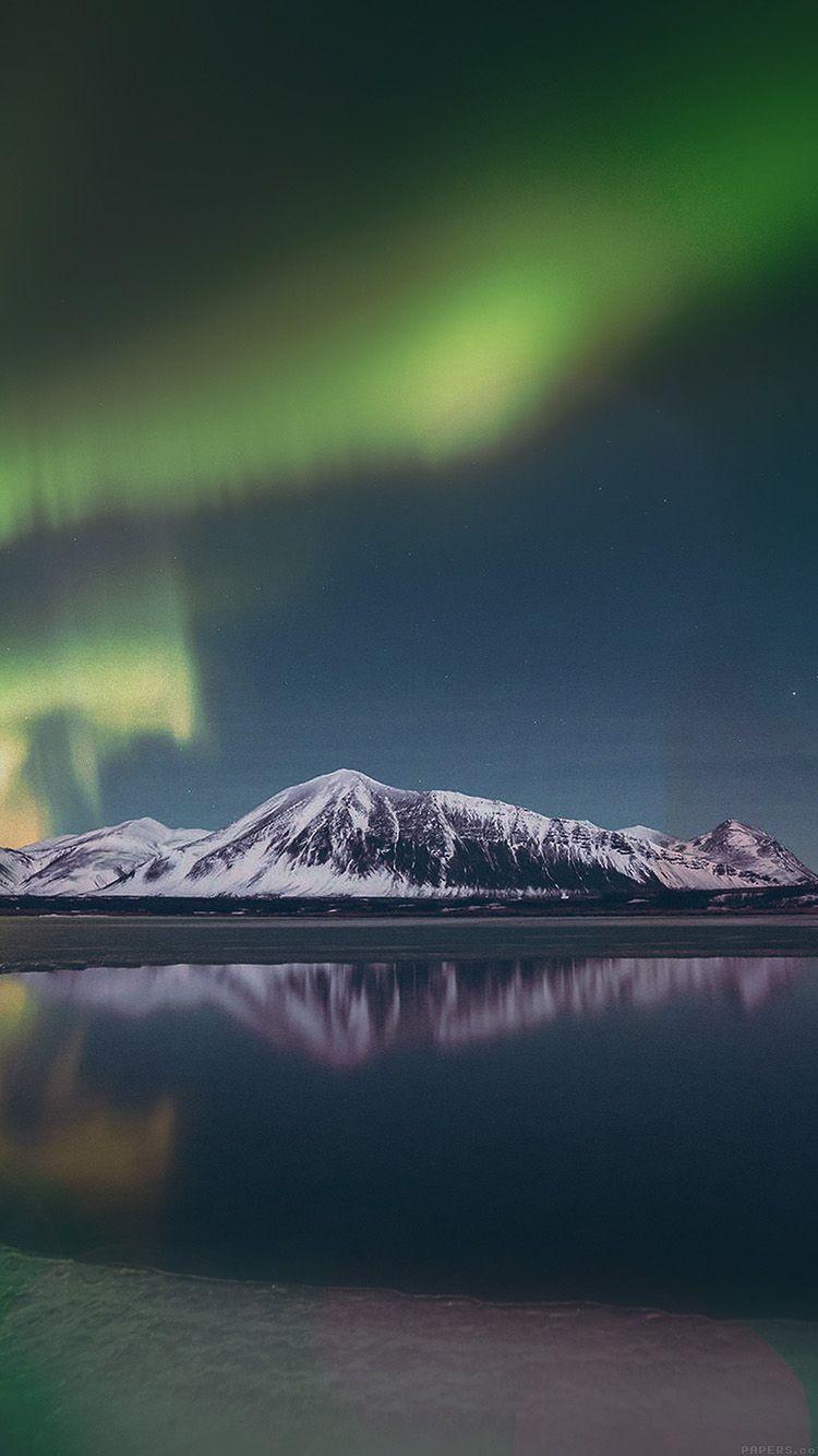 750x1334 iPhonePapers - aurora night sky bầu trời xanh bokeh instagram nghệ thuật thiên nhiên