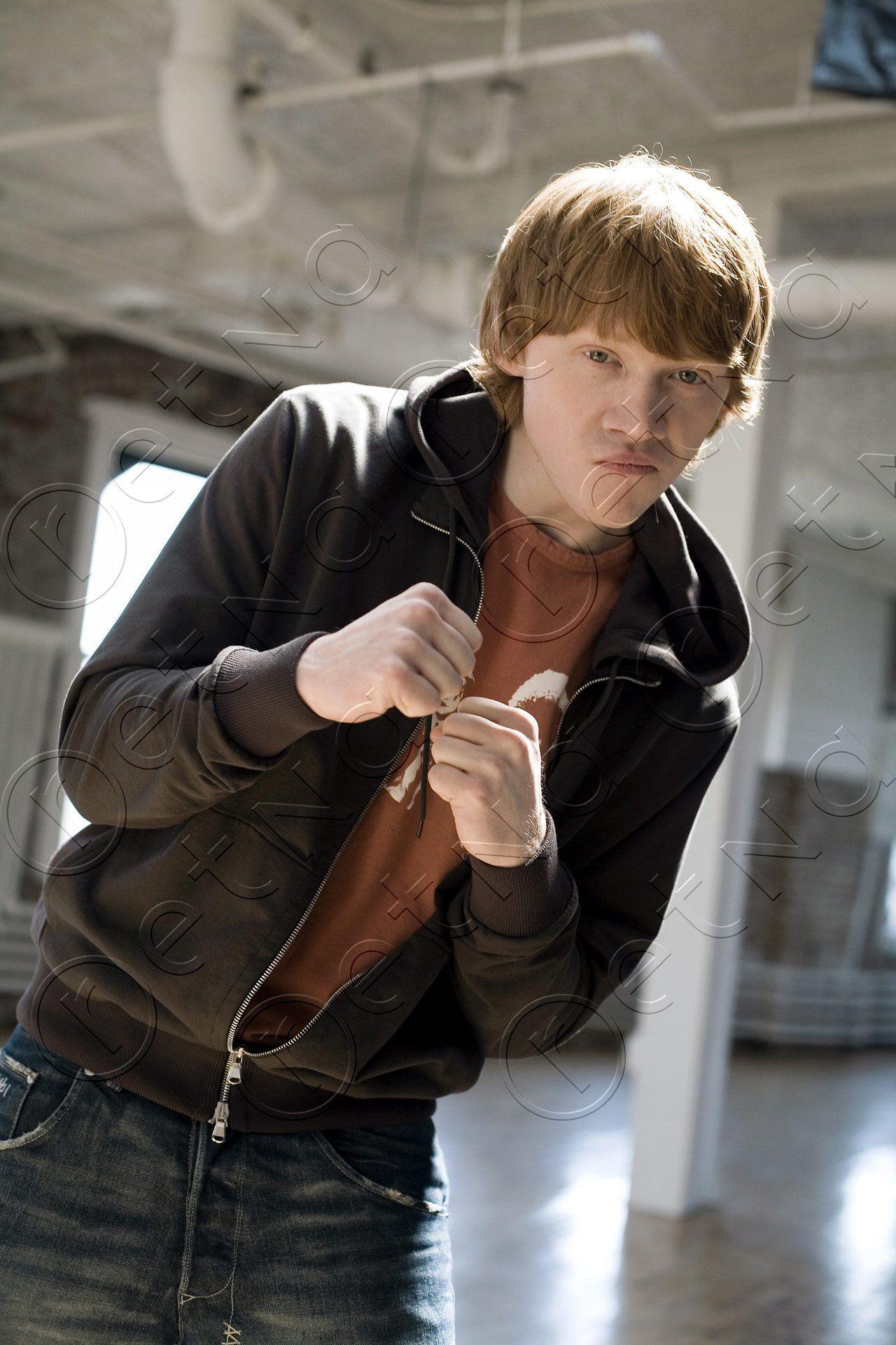 1280x1920 Rupert Grint Photo