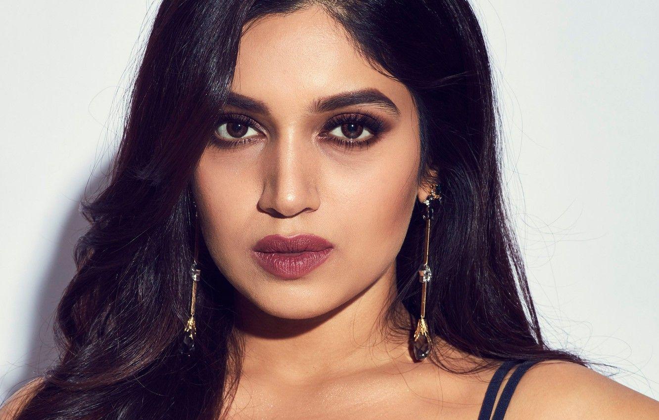 1332x850 Wallpaper hair, face, indian, eyes, Bhumi pednekar, girl, model