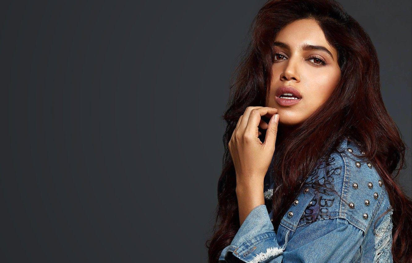 1332x850 Wallpaper girl, hot, eyes, smile, beautiful, model, pretty, beauty