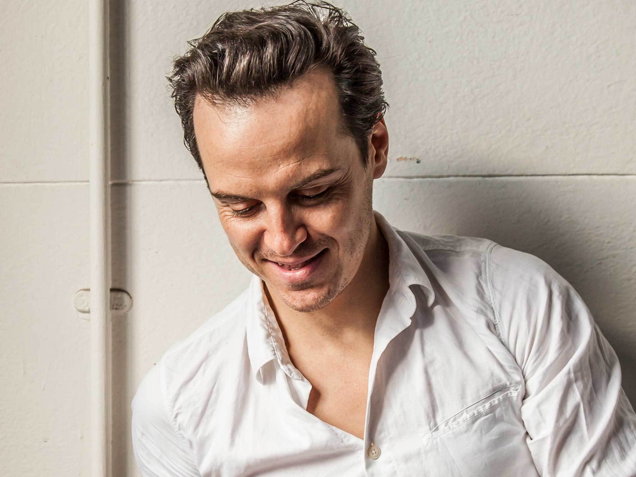 2048x1536 Sherlock's' Andrew Scott talks about his return to the small stage